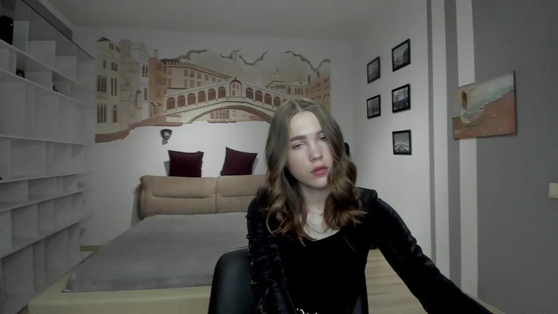 Gallery image thumbnail from Kate_Lewiss's myfreecams stream on, 12/30/2023, 14:26 image 8 of 20