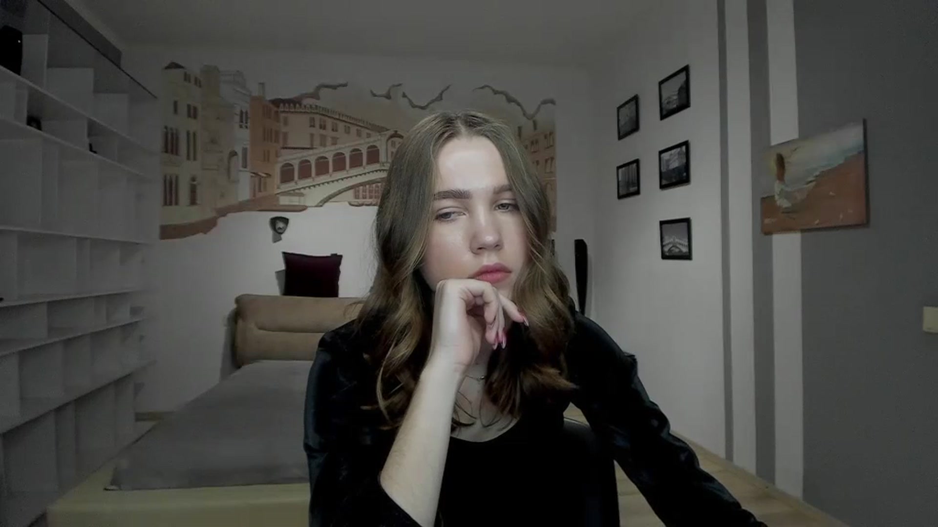 Gallery image thumbnail from Kate_Lewiss's myfreecams stream on, 12/30/2023, 14:26 image 4 of 20