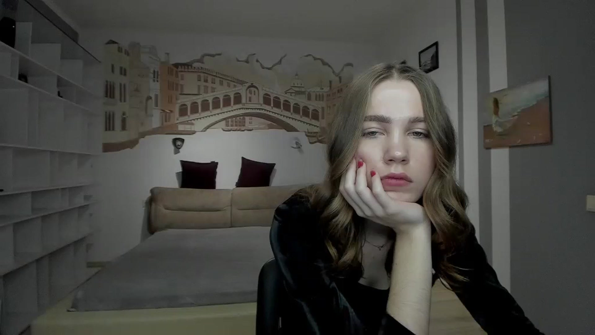 Gallery image thumbnail from Kate_Lewiss's myfreecams stream on, 12/30/2023, 15:18 image 1 of 20