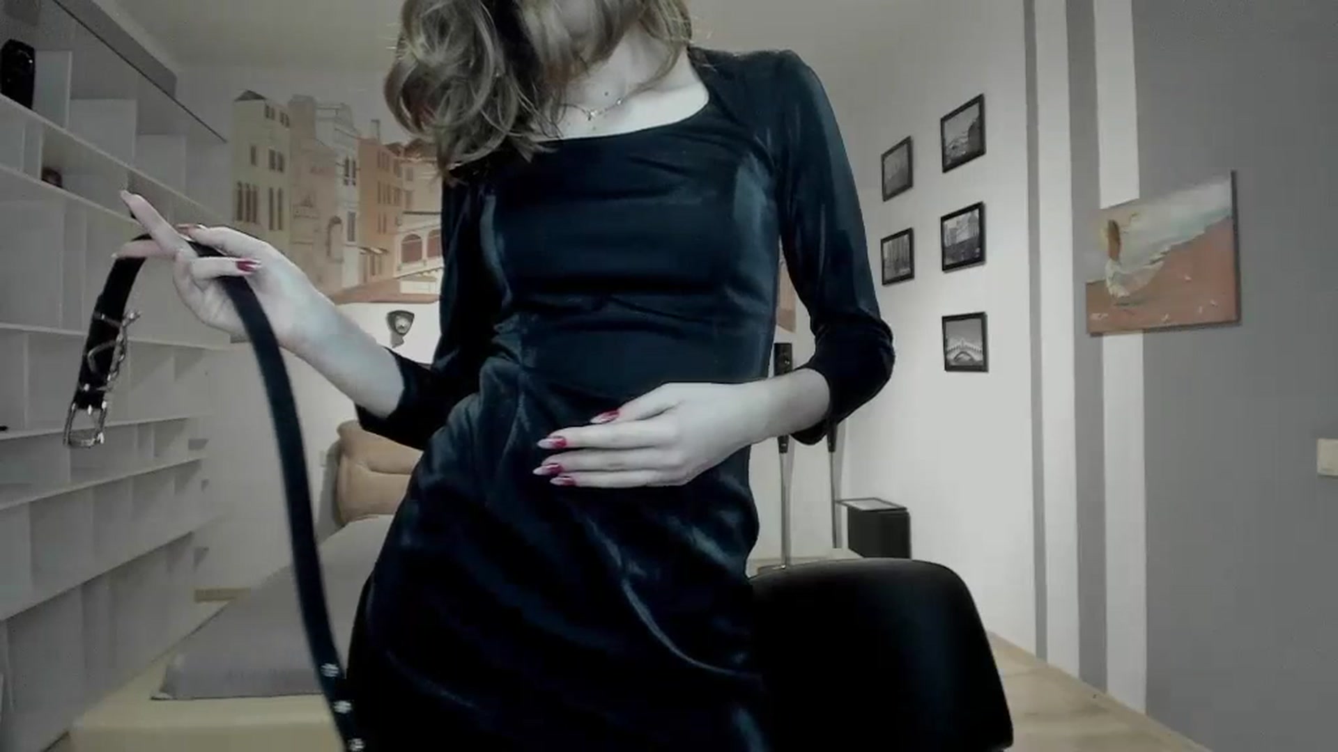 Gallery image thumbnail from Kate_Lewiss's myfreecams stream on, 12/30/2023, 15:18 image 18 of 20
