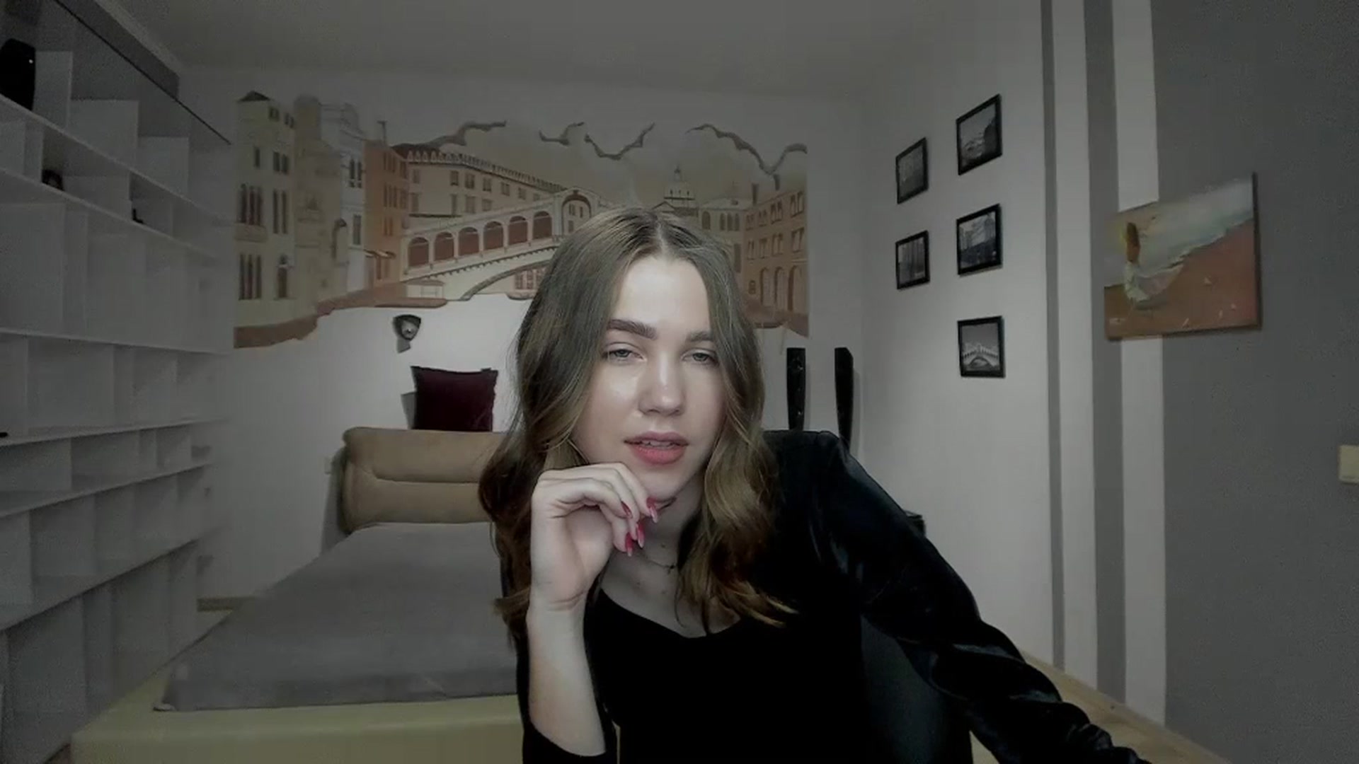 Gallery image thumbnail from Kate_Lewiss's myfreecams stream on, 12/30/2023, 15:18 image 8 of 20