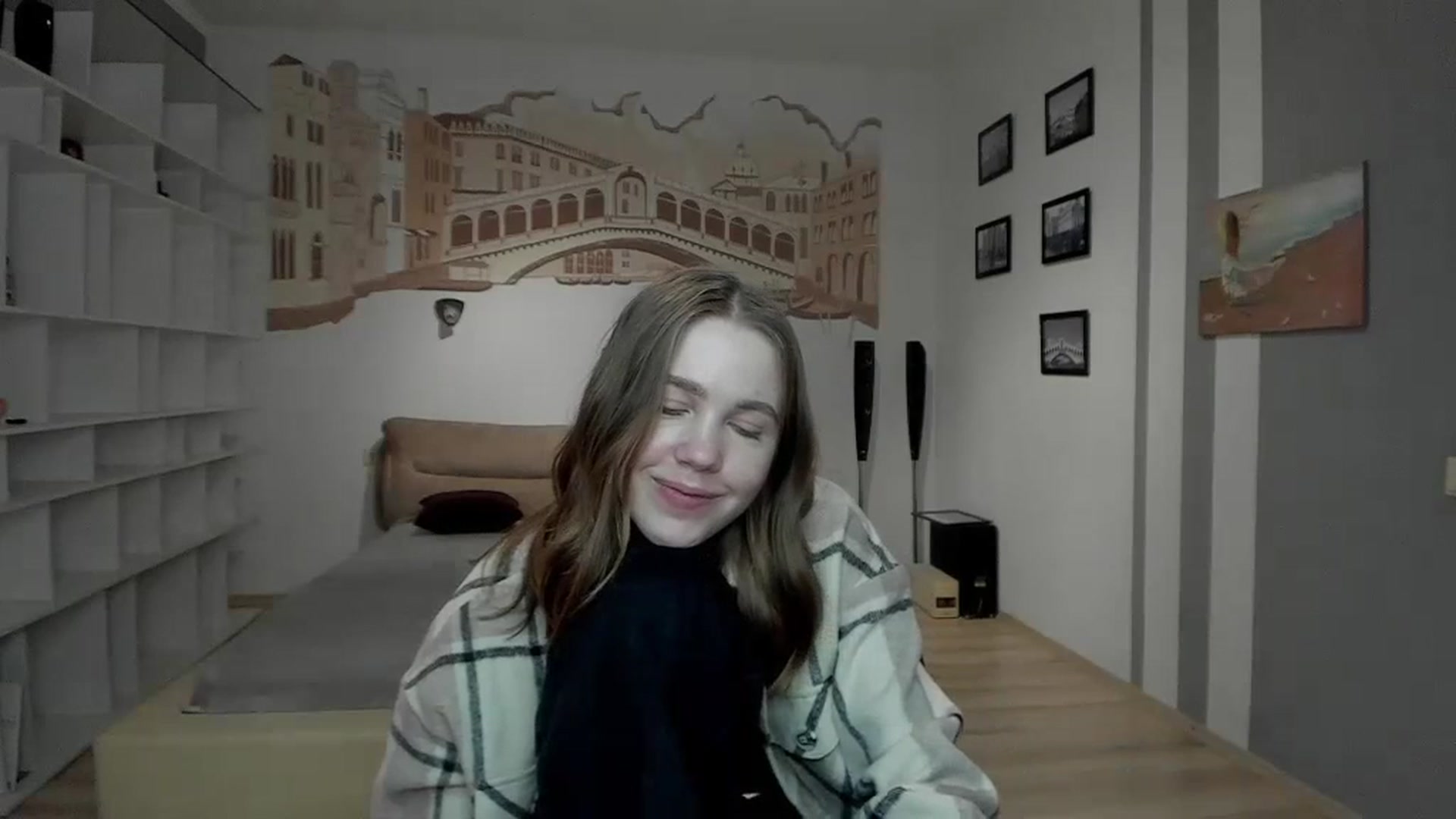 Gallery image thumbnail from Kate_Lewiss's myfreecams stream on, 12/31/2023, 10:52 image 8 of 20