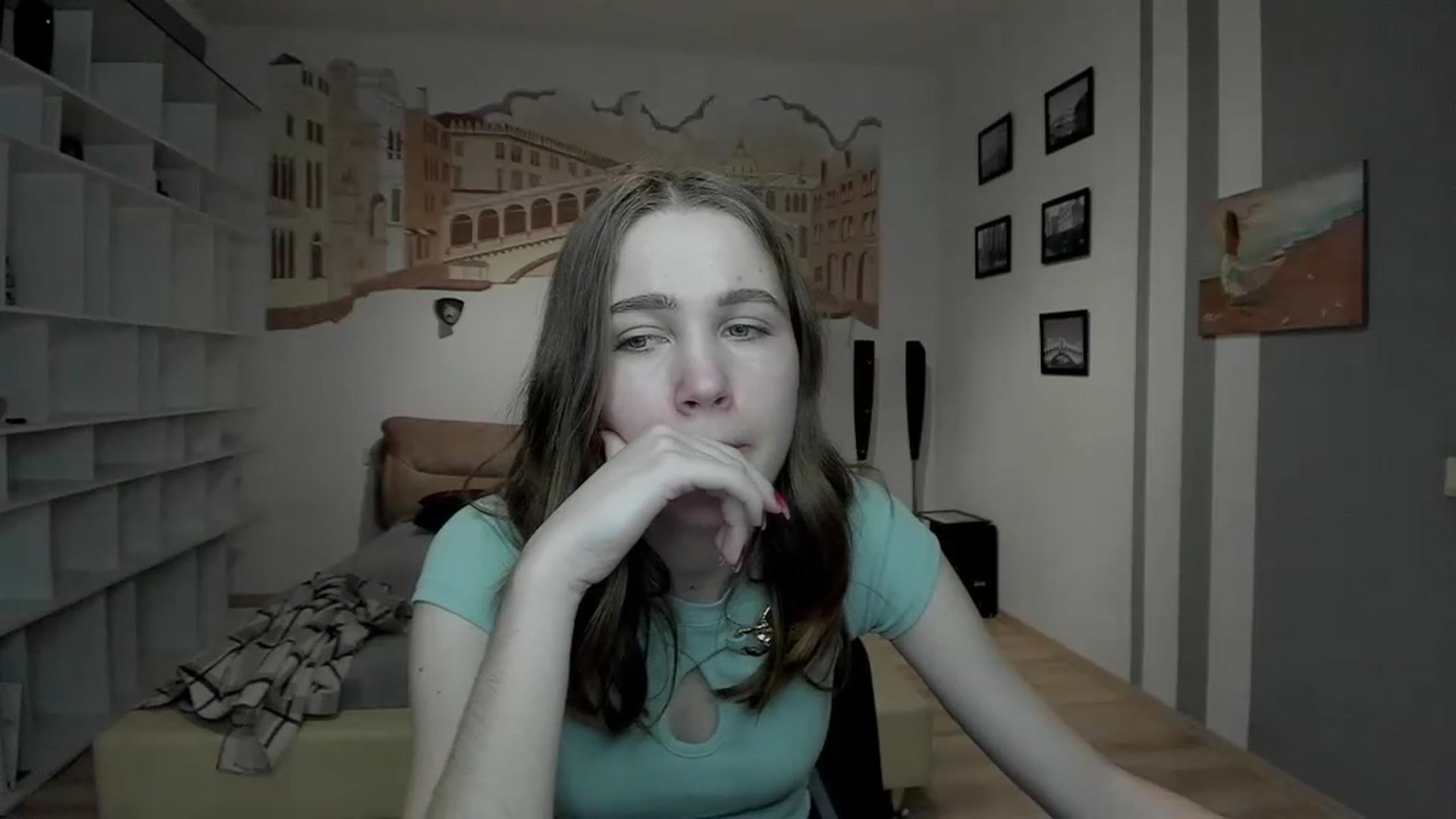 Gallery image thumbnail from Kate_Lewiss's myfreecams stream on, 12/31/2023, 12:11 image 1 of 20