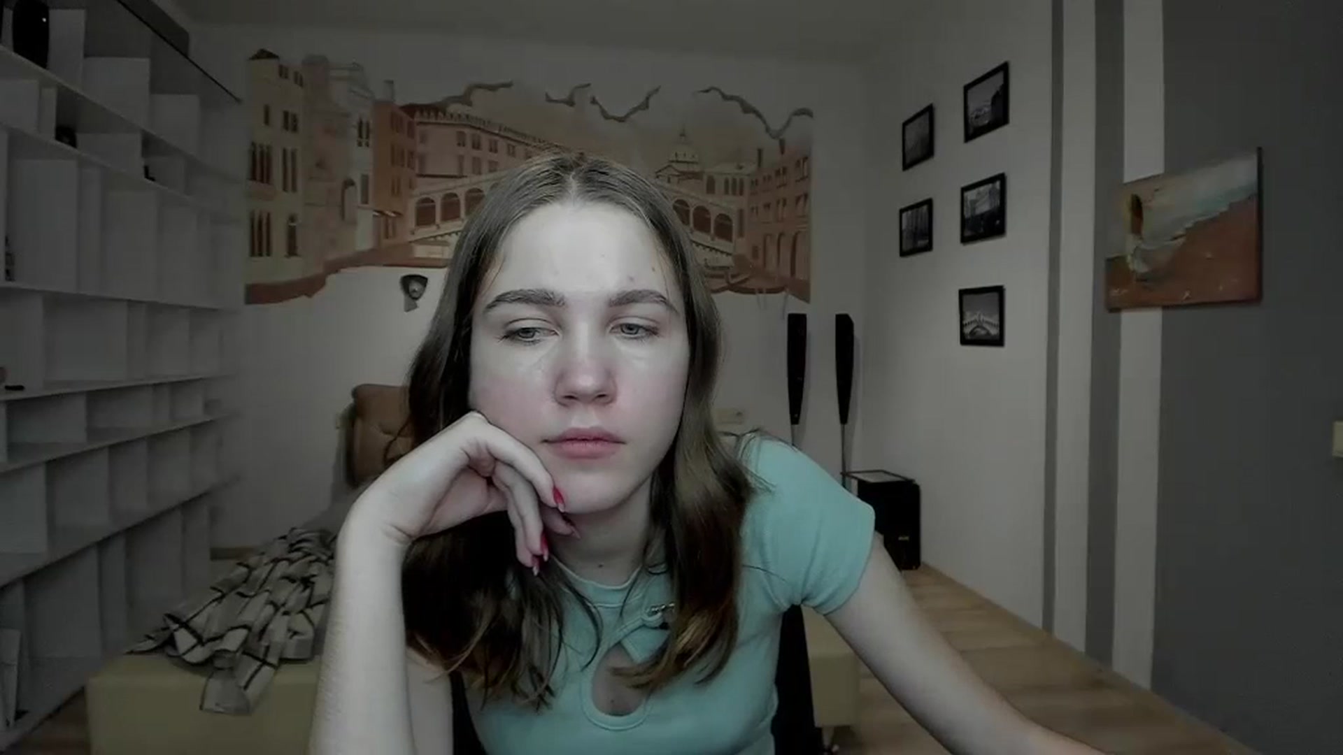 Gallery image thumbnail from Kate_Lewiss's myfreecams stream on, 12/31/2023, 12:11 image 9 of 20