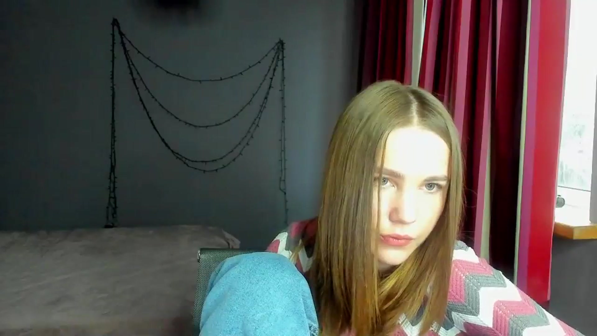 Gallery image thumbnail from Kate_Lewiss's myfreecams stream on, 01/03/2024, 13:44 image 5 of 20