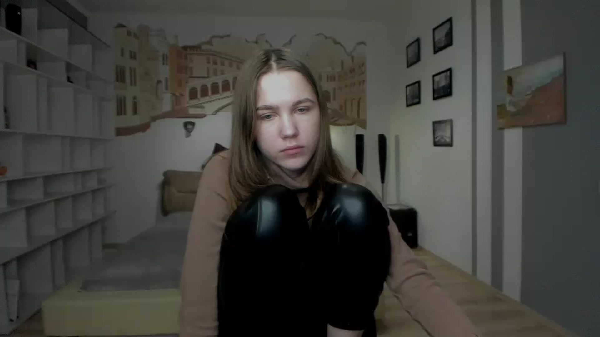 Gallery image thumbnail from Kate_Lewiss's myfreecams stream on, 01/18/2024, 12:03 image 15 of 20