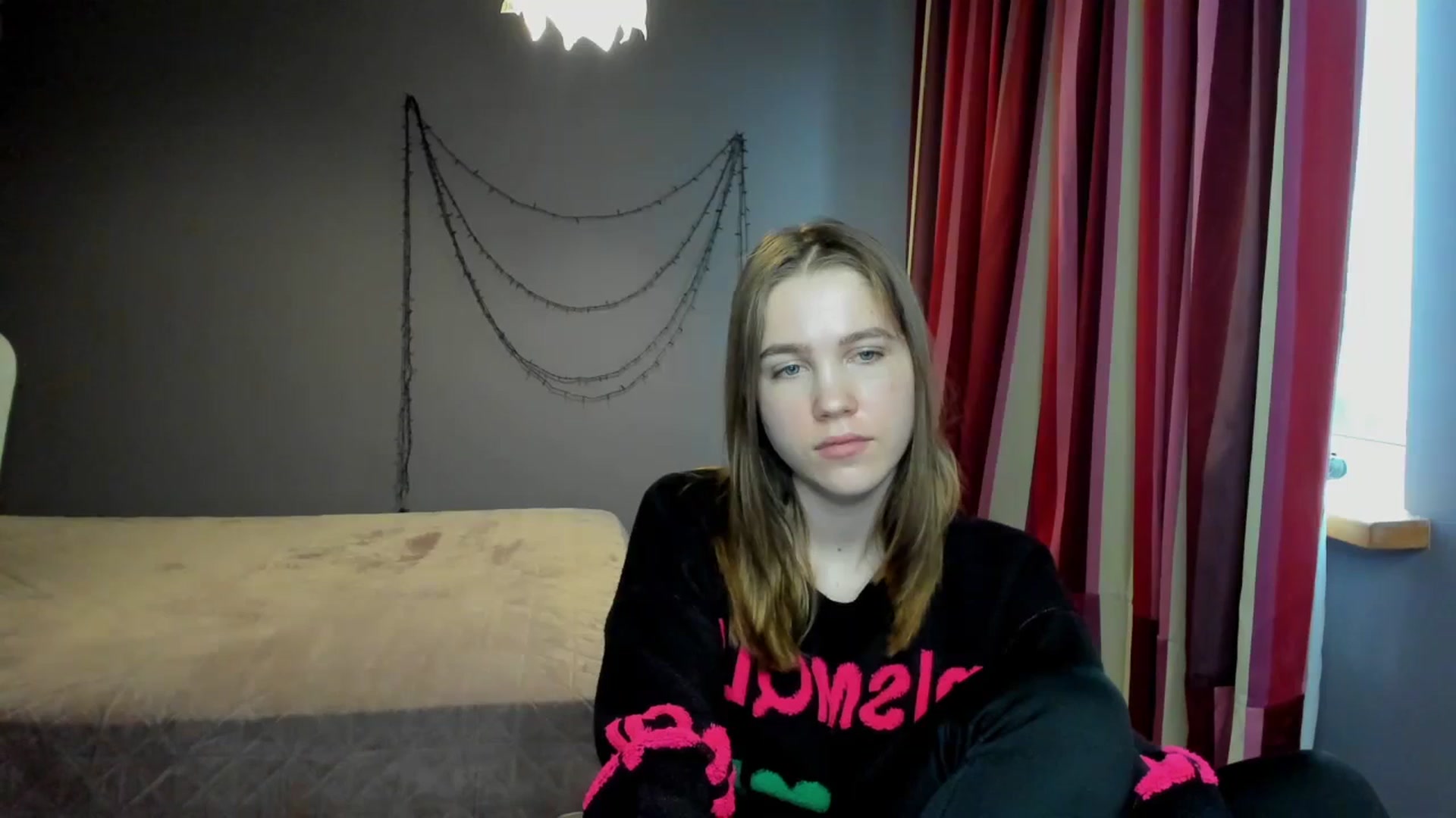Gallery image thumbnail from Kate_Lewiss's myfreecams stream on, 01/20/2024, 11:10 image 17 of 20