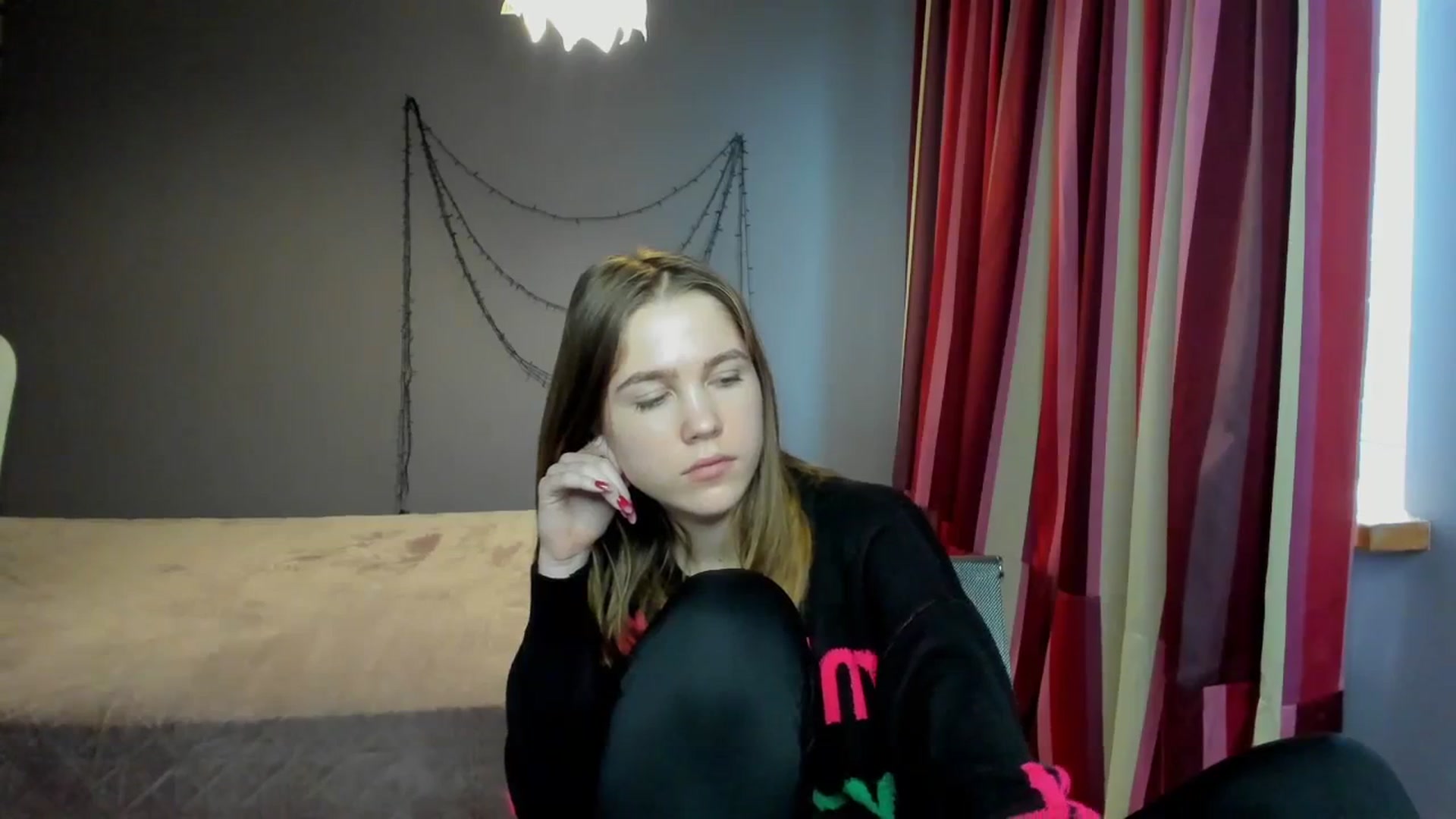 Gallery image thumbnail from Kate_Lewiss's myfreecams stream on, 01/20/2024, 11:10 image 18 of 20