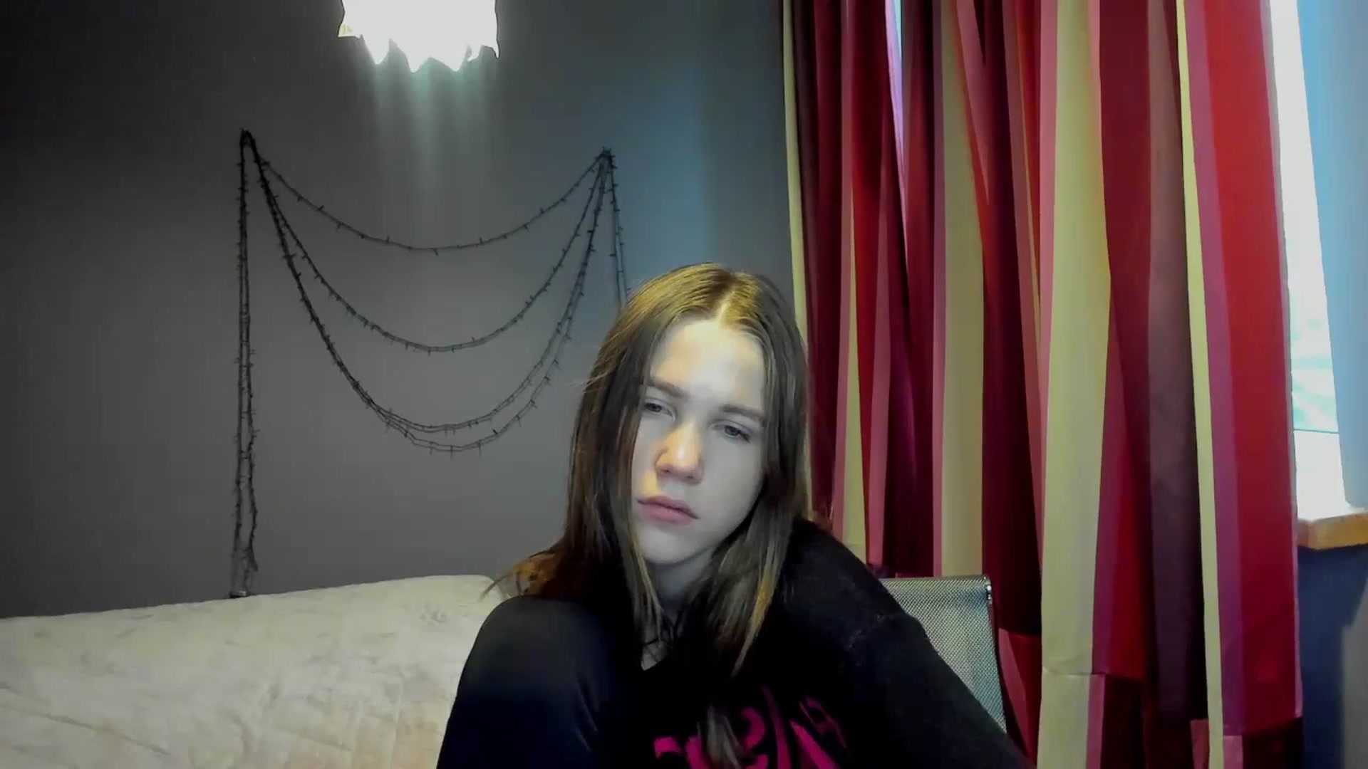 Gallery image thumbnail from Kate_Lewiss's myfreecams stream on, 01/26/2024, 12:01 image 5 of 20