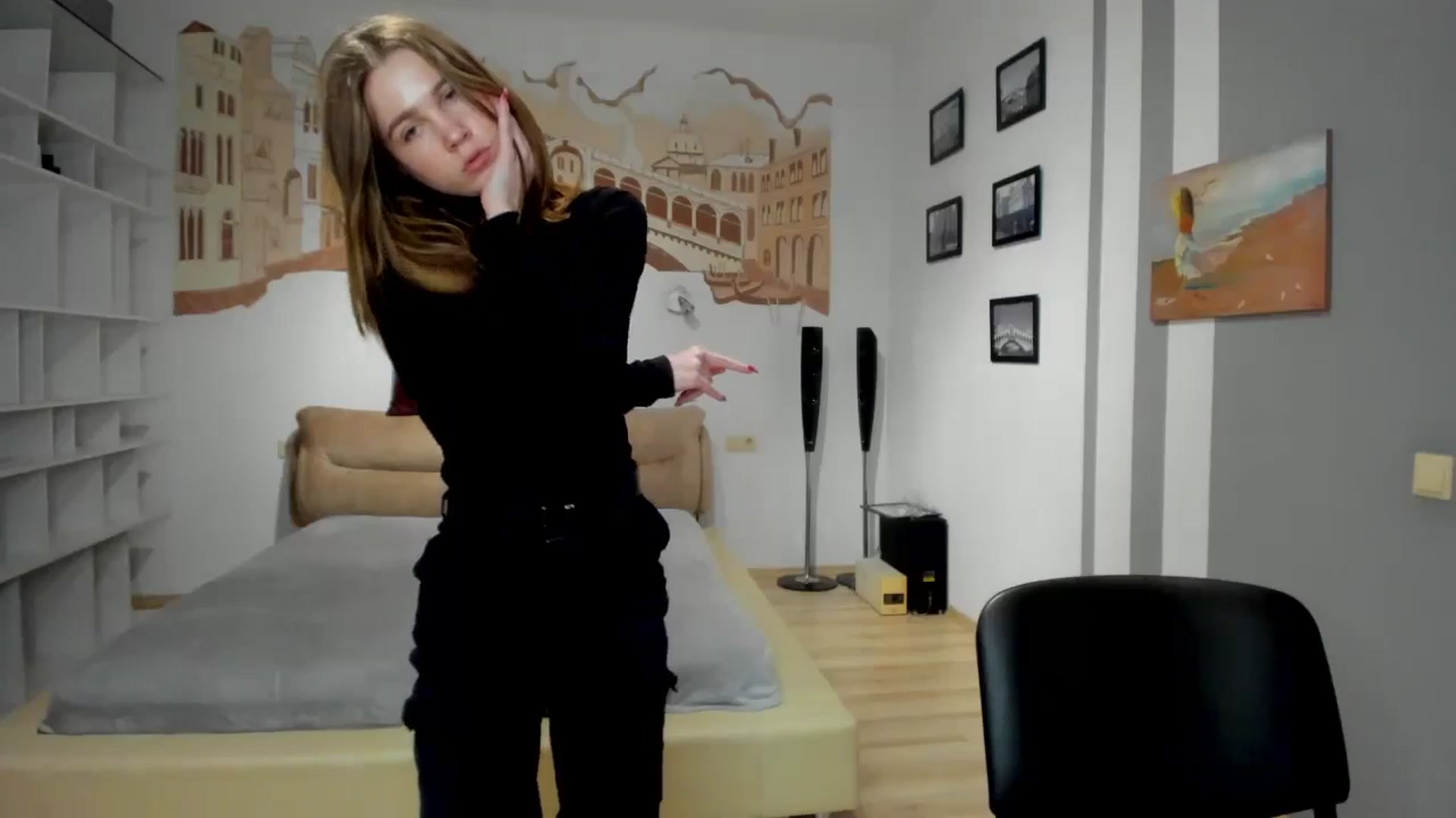 Gallery image thumbnail from Kate_Lewiss's myfreecams stream on, 01/28/2024, 10:02 image 9 of 20