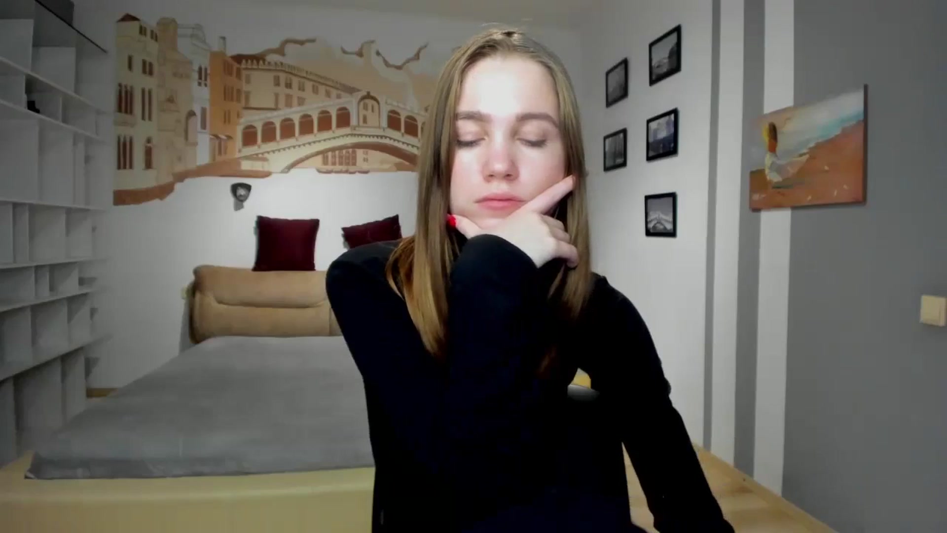 Gallery image thumbnail from Kate_Lewiss's myfreecams stream on, 01/28/2024, 10:02 image 13 of 20