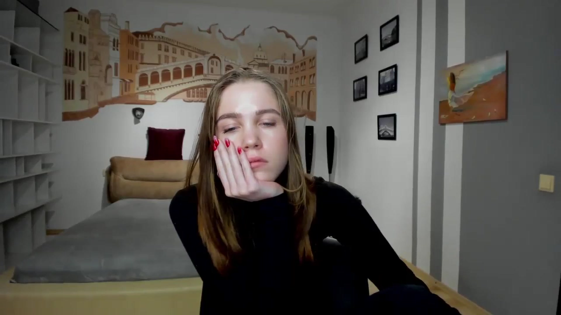 Gallery image thumbnail from Kate_Lewiss's myfreecams stream on, 01/28/2024, 11:21 image 10 of 20