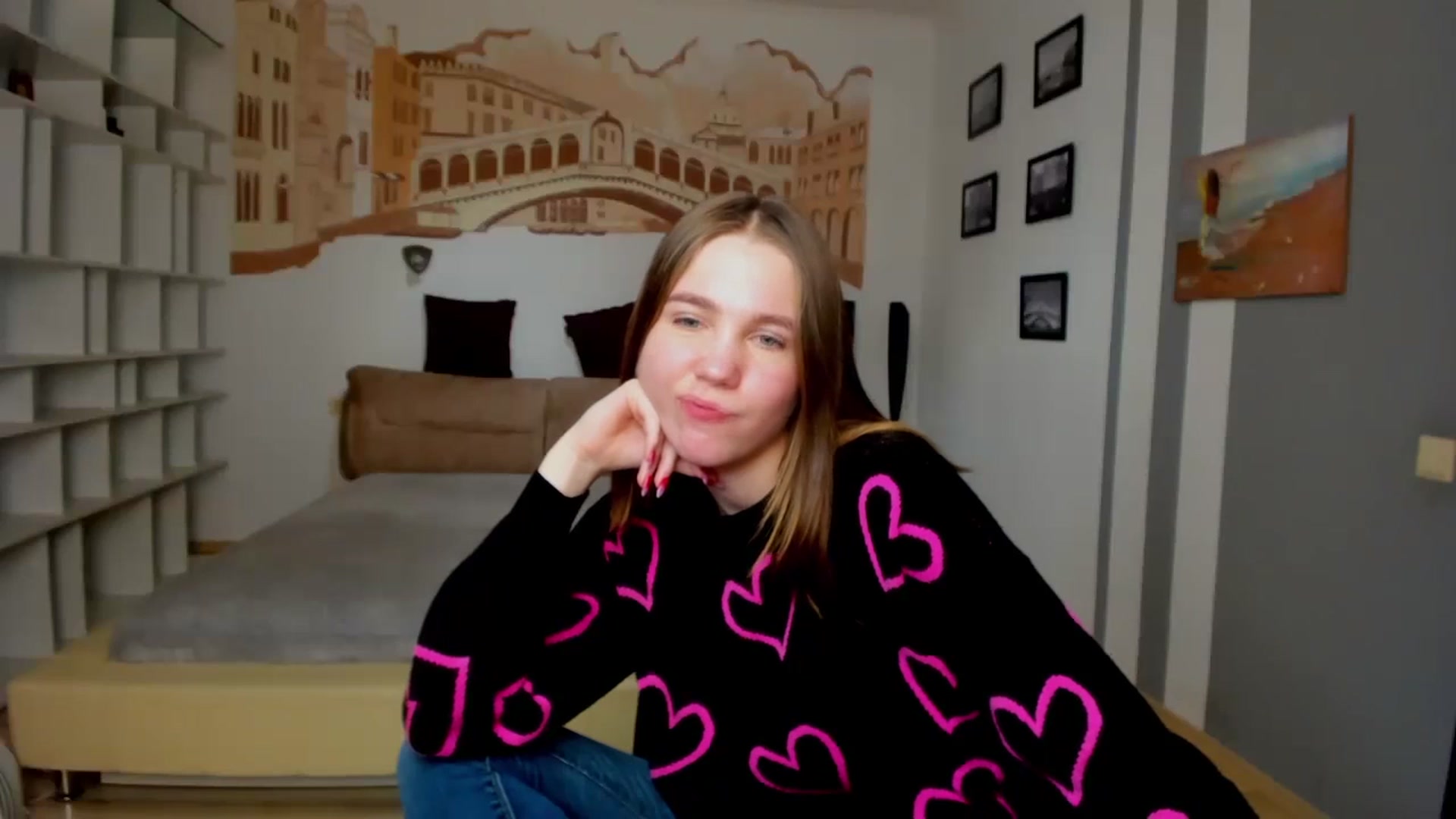 Gallery image thumbnail from Kate_Lewiss's myfreecams stream on, 01/31/2024, 10:33 image 18 of 20