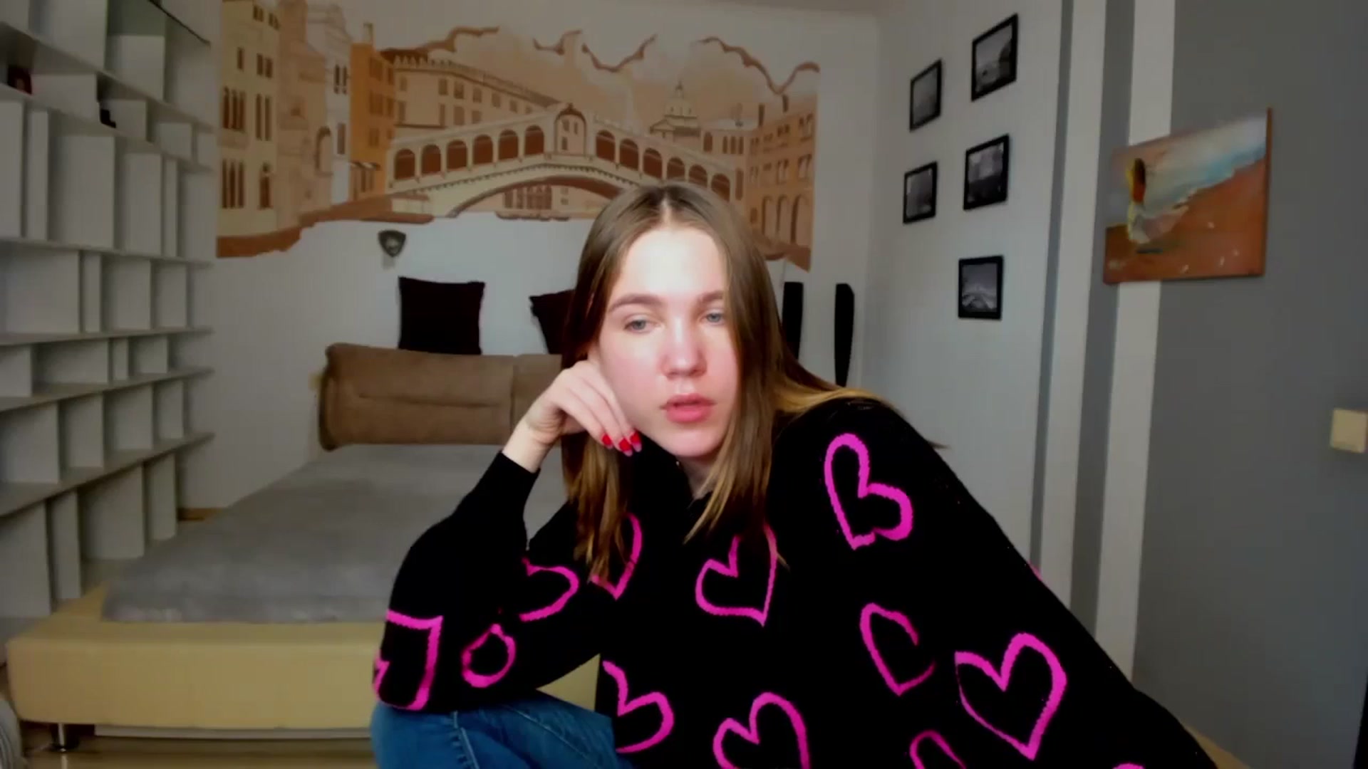 Gallery image thumbnail from Kate_Lewiss's myfreecams stream on, 01/31/2024, 10:33 image 19 of 20
