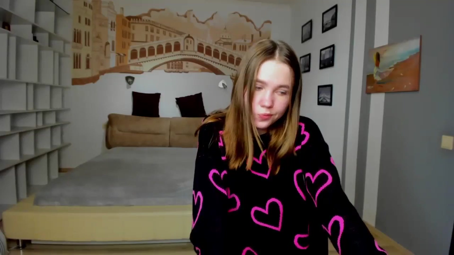 Gallery image thumbnail from Kate_Lewiss's myfreecams stream on, 01/31/2024, 11:19 image 19 of 20