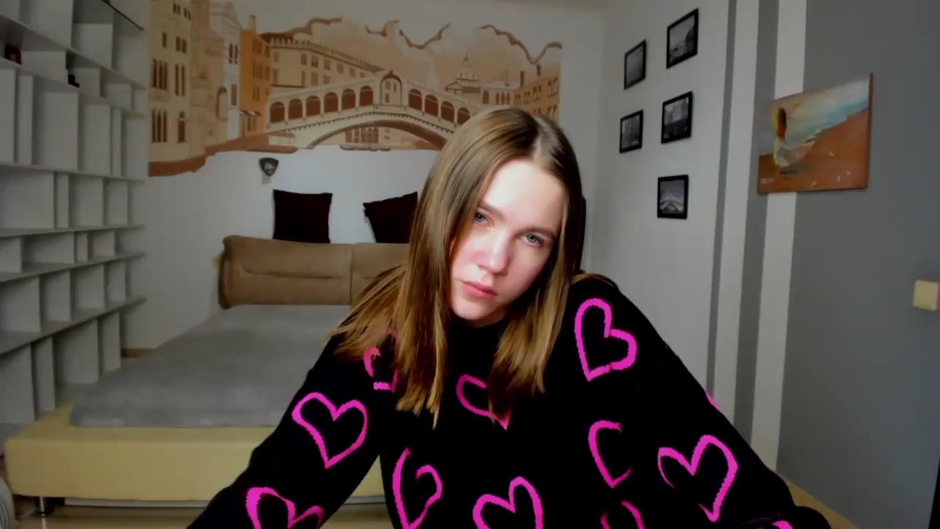 Gallery image thumbnail from Kate_Lewiss's myfreecams stream on, 01/31/2024, 11:19 image 12 of 20