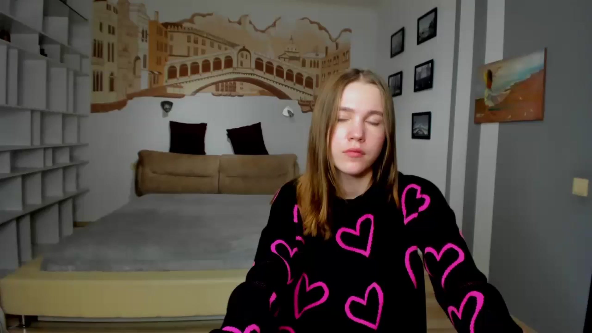 Gallery image thumbnail from Kate_Lewiss's myfreecams stream on, 01/31/2024, 11:49 image 20 of 20