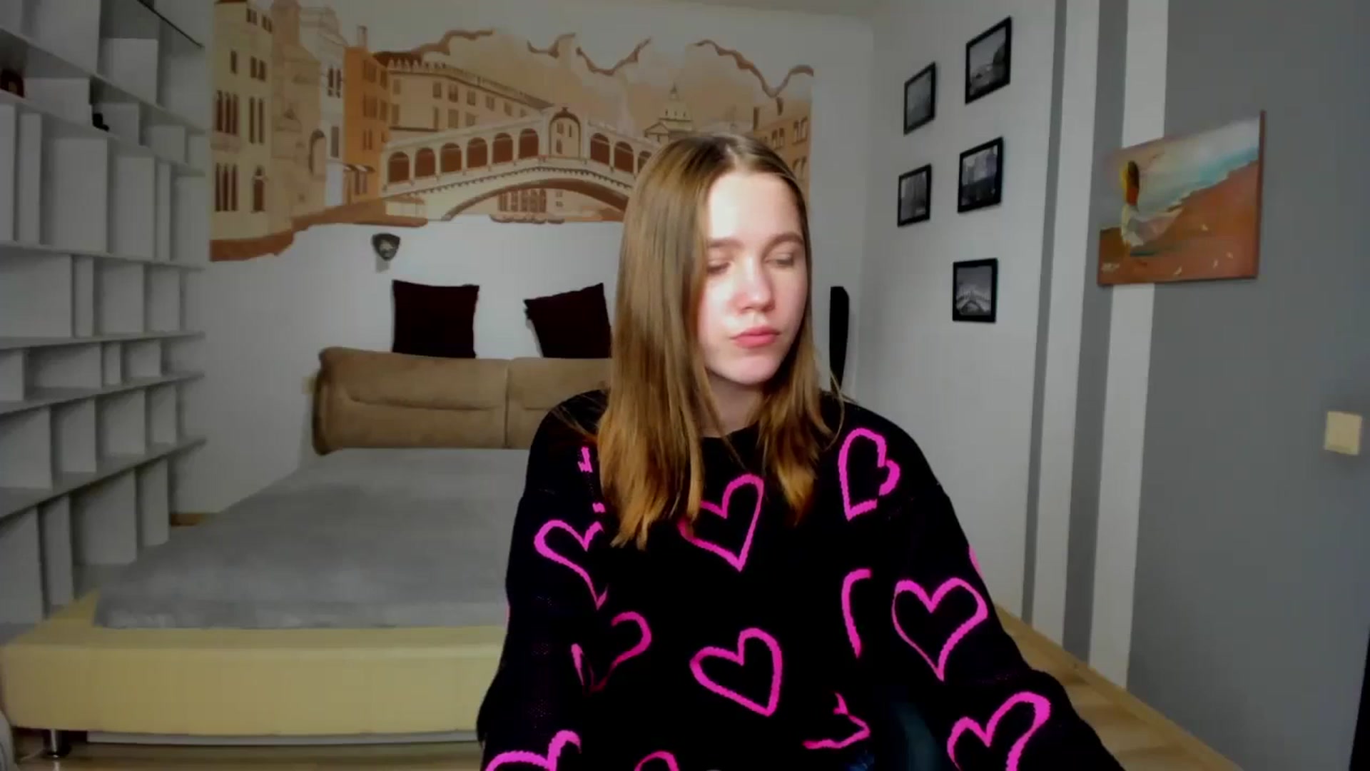 Gallery image thumbnail from Kate_Lewiss's myfreecams stream on, 01/31/2024, 11:49 image 5 of 20