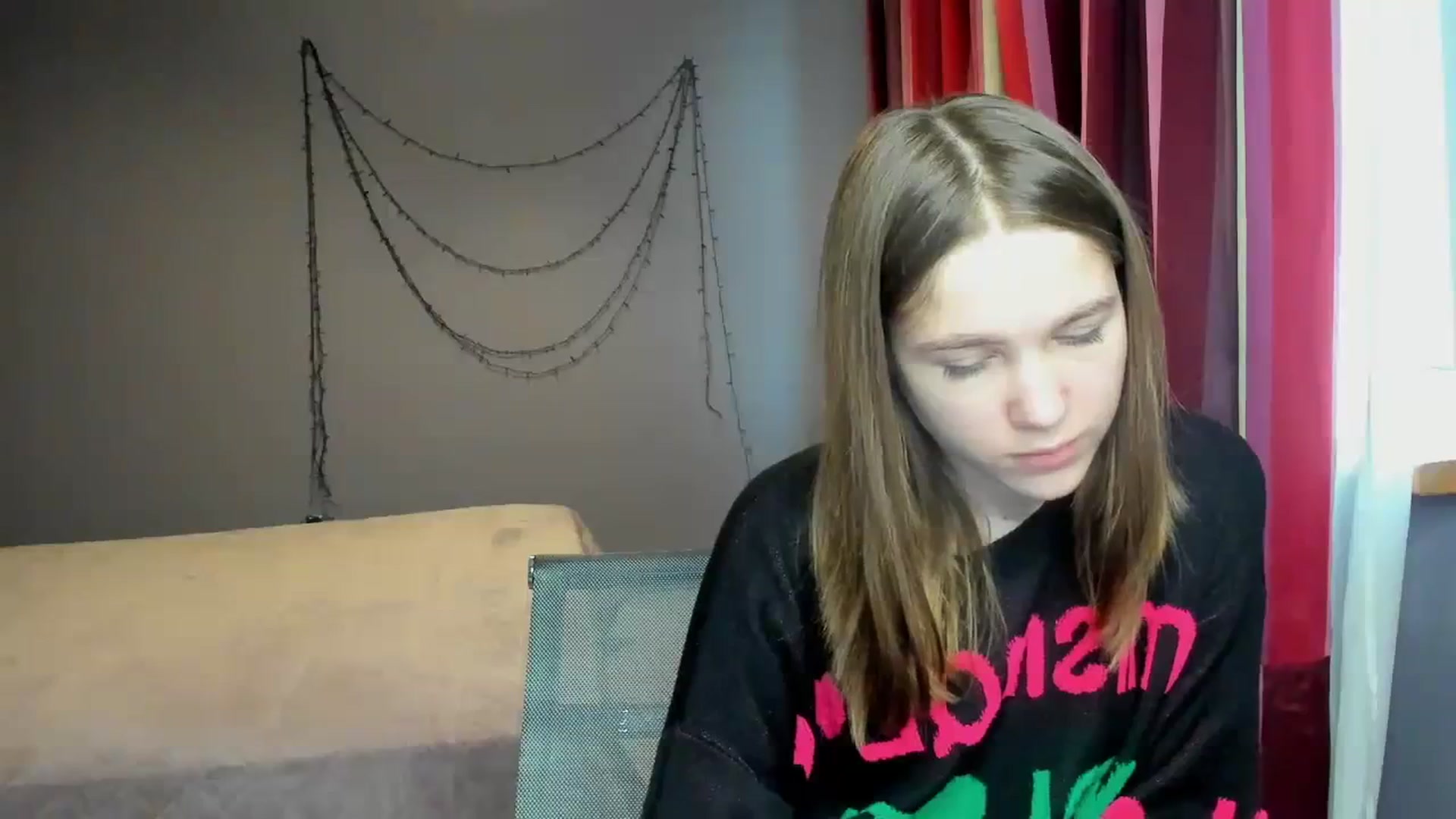 Gallery image thumbnail from Kate_Lewiss's myfreecams stream on, 02/01/2024, 12:01 image 8 of 20