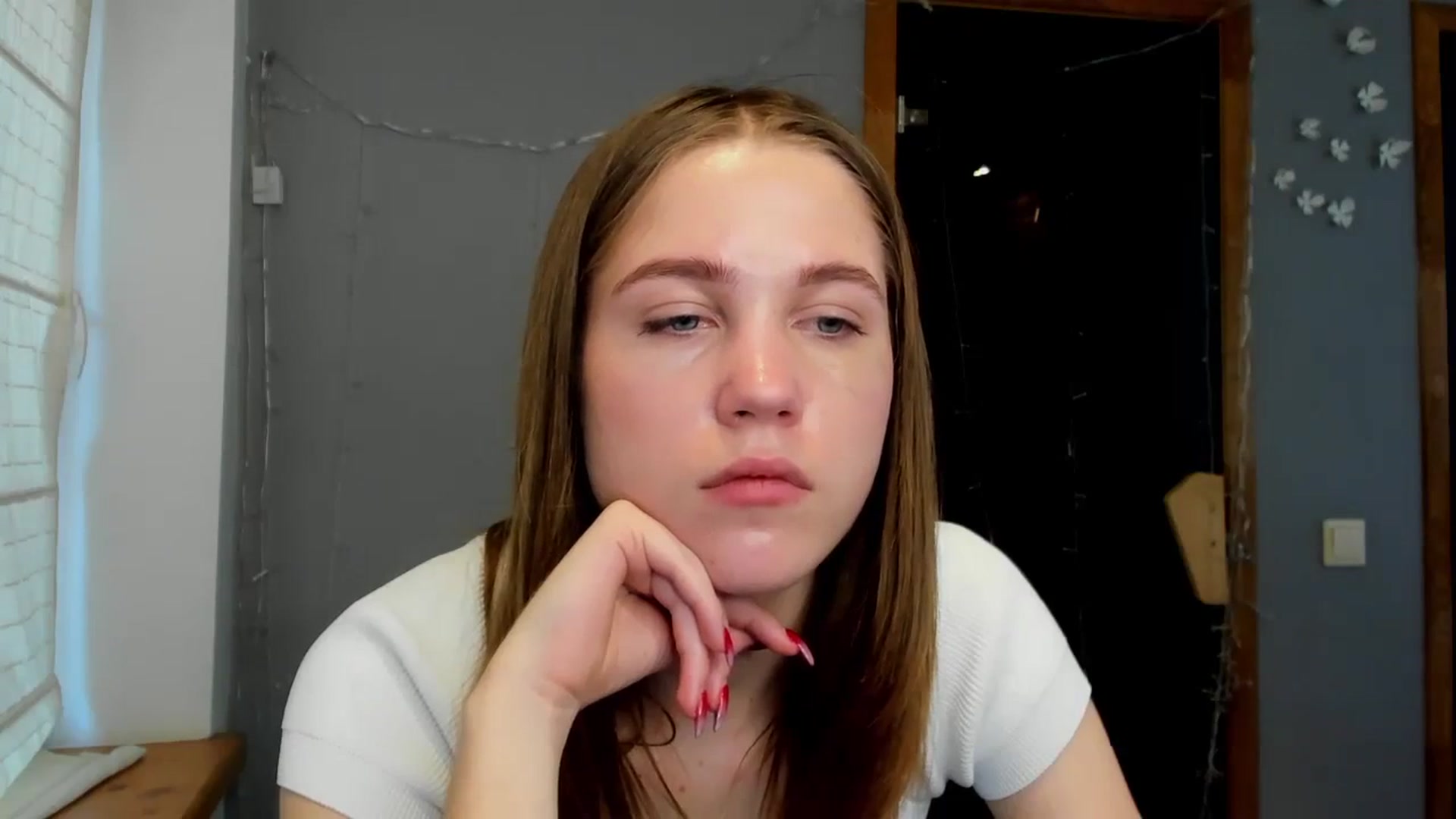 Gallery image thumbnail from Kate_Lewiss's myfreecams stream on, 02/02/2024, 11:50 image 6 of 20