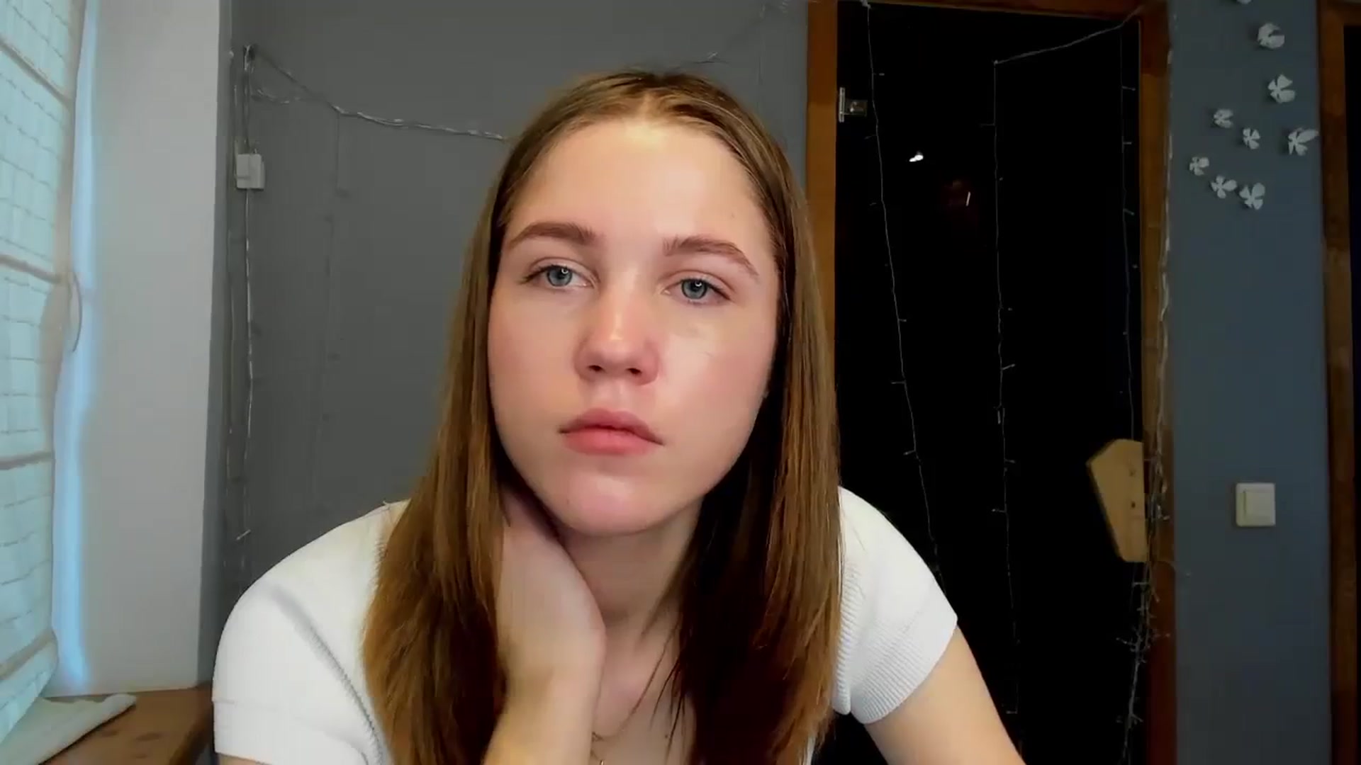 Gallery image thumbnail from Kate_Lewiss's myfreecams stream on, 02/02/2024, 11:50 image 4 of 20