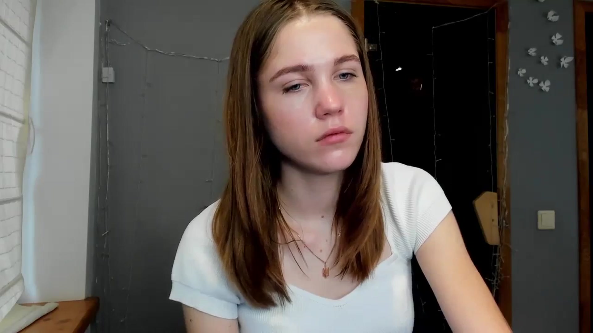 Gallery image thumbnail from Kate_Lewiss's myfreecams stream on, 02/02/2024, 11:50 image 16 of 20