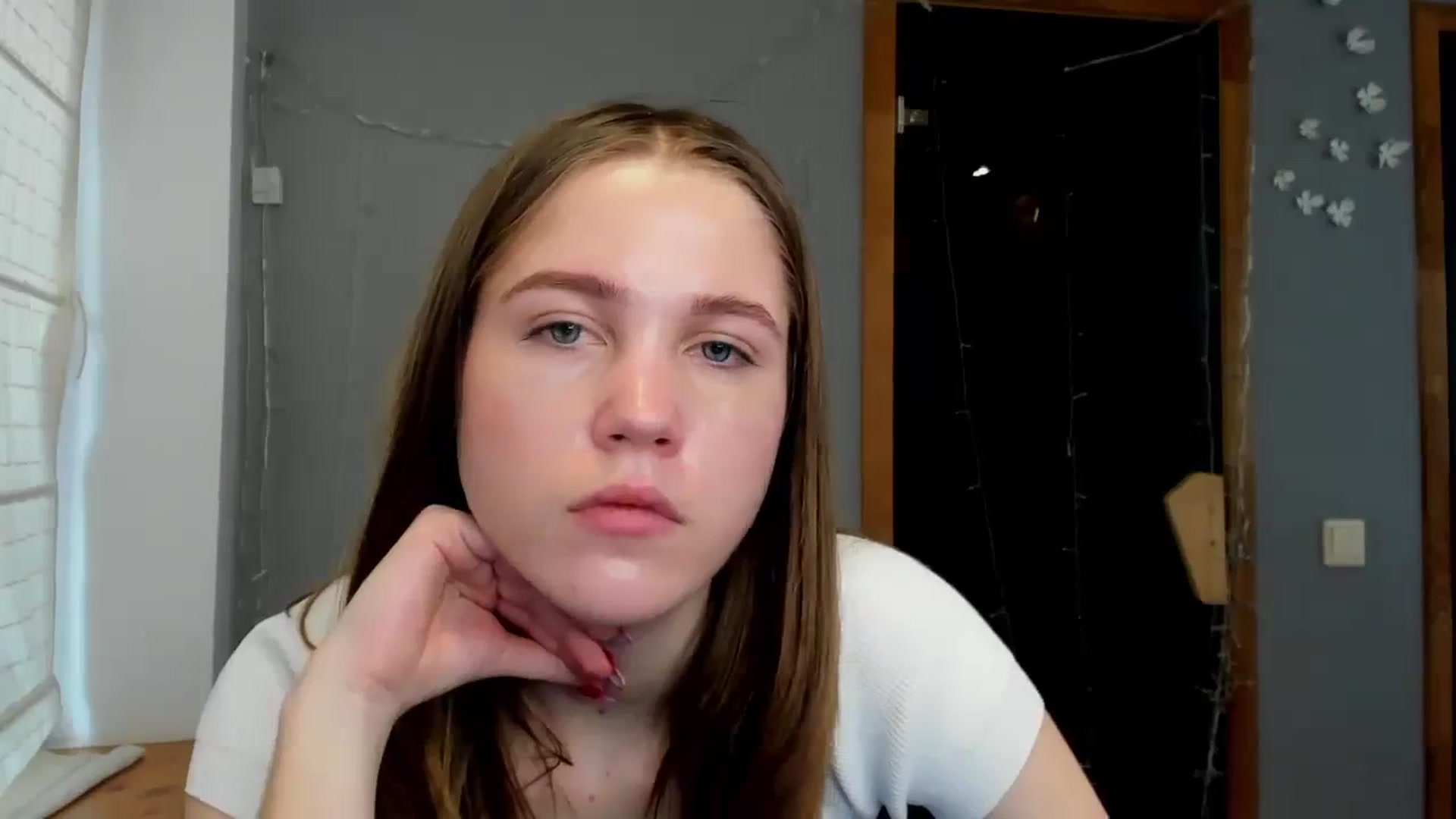 Gallery image thumbnail from Kate_Lewiss's myfreecams stream on, 02/02/2024, 11:50 image 11 of 20