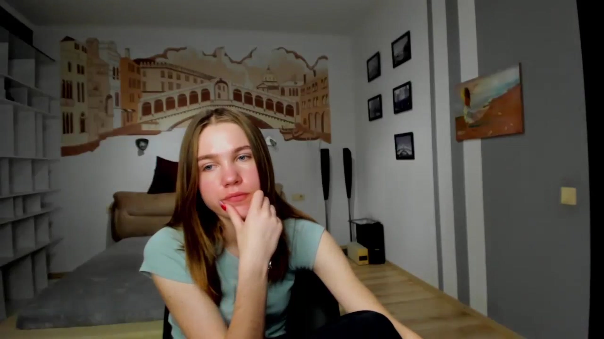 Gallery image thumbnail from Kate_Lewiss's myfreecams stream on, 02/03/2024, 11:39 image 16 of 20