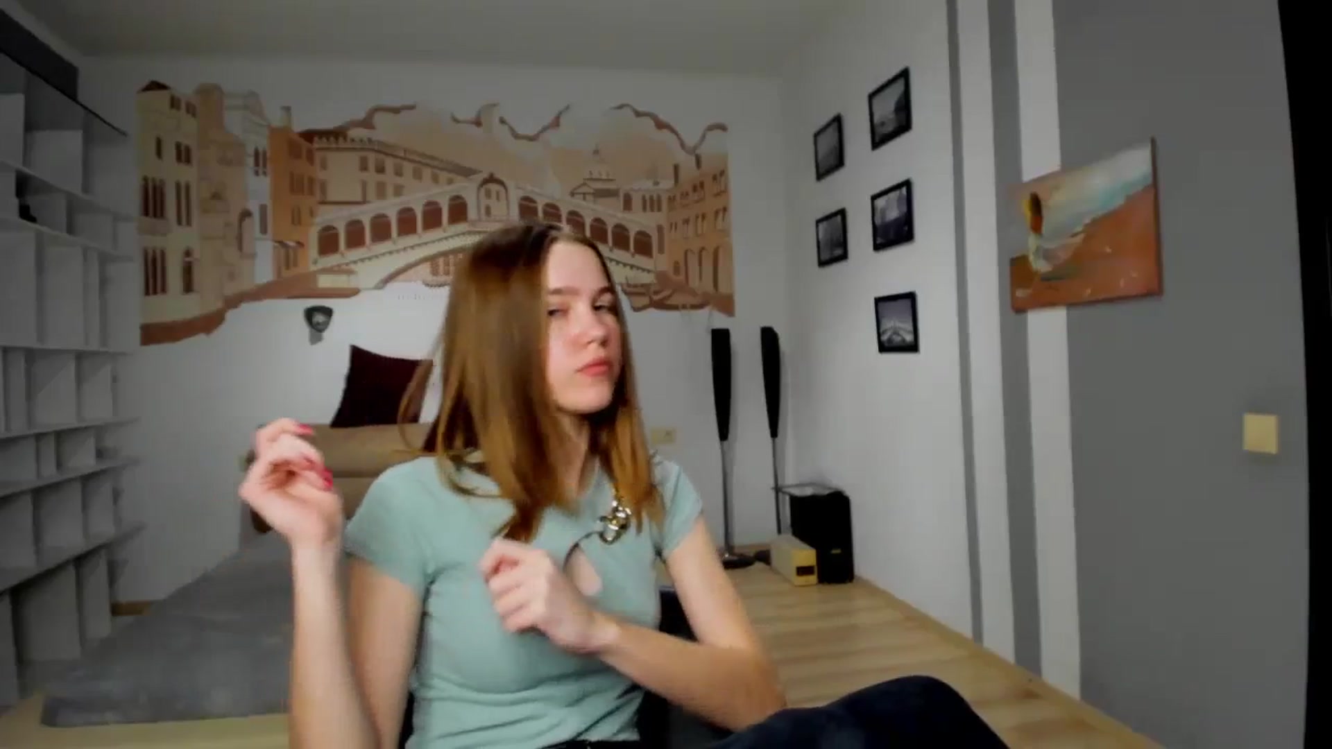 Gallery image thumbnail from Kate_Lewiss's myfreecams stream on, 02/03/2024, 11:39 image 13 of 20