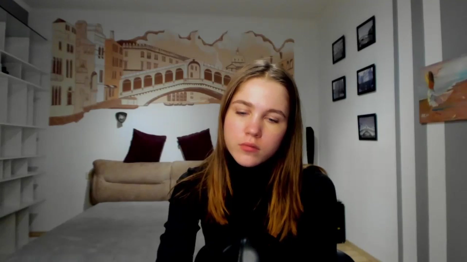 Gallery image thumbnail from Kate_Lewiss's myfreecams stream on, 02/04/2024, 10:31 image 15 of 20