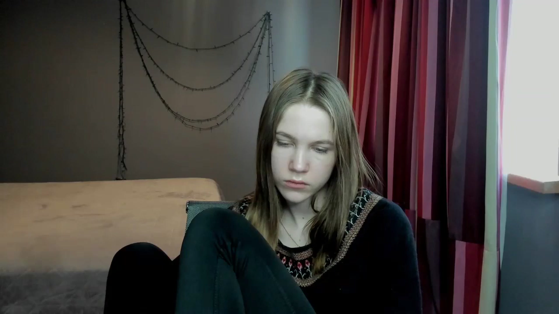 Gallery image thumbnail from Kate_Lewiss's myfreecams stream on, 02/07/2024, 11:56 image 14 of 20