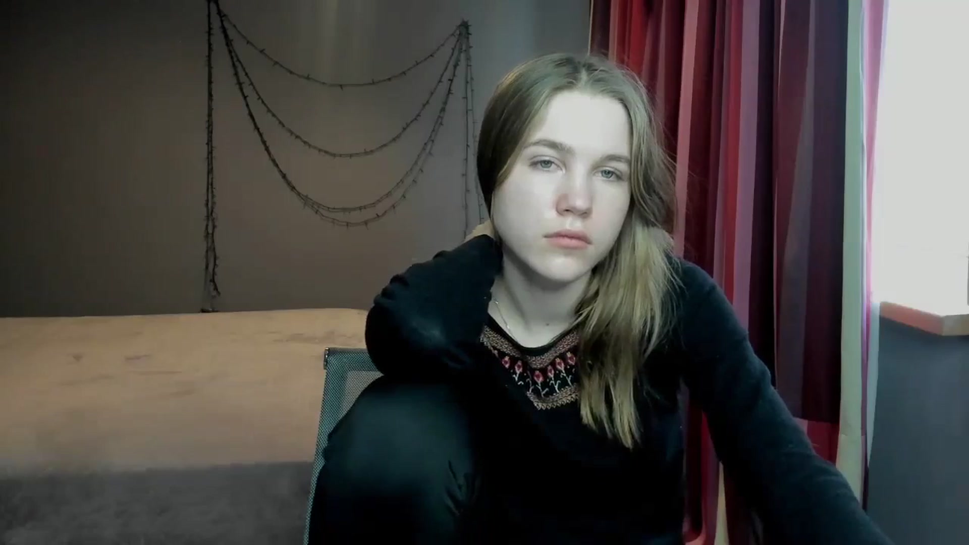 Gallery image thumbnail from Kate_Lewiss's myfreecams stream on, 02/07/2024, 11:56 image 17 of 20