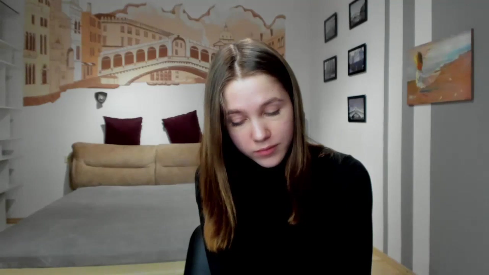Gallery image thumbnail from Kate_Lewiss's myfreecams stream on, 02/09/2024, 12:02 image 5 of 20
