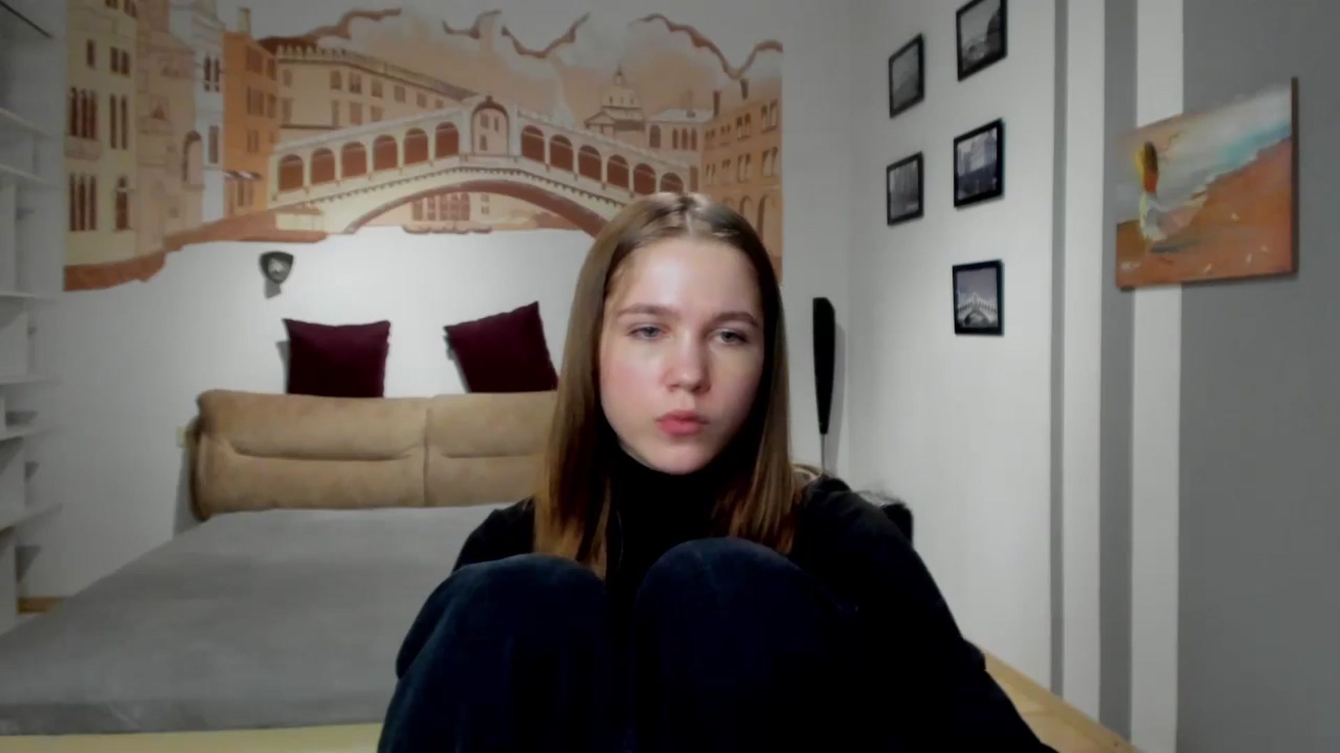 Gallery image thumbnail from Kate_Lewiss's myfreecams stream on, 02/09/2024, 12:02 image 8 of 20