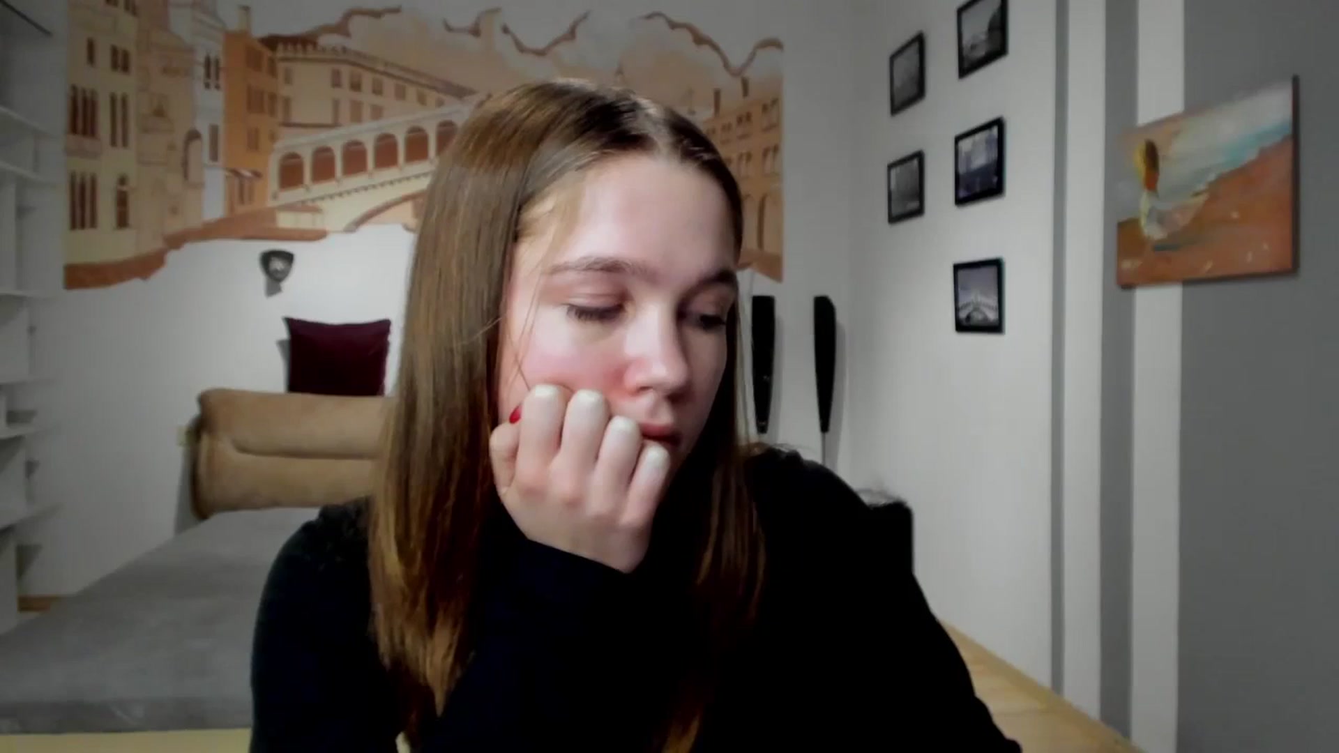 Gallery image thumbnail from Kate_Lewiss's myfreecams stream on, 02/09/2024, 12:02 image 12 of 20