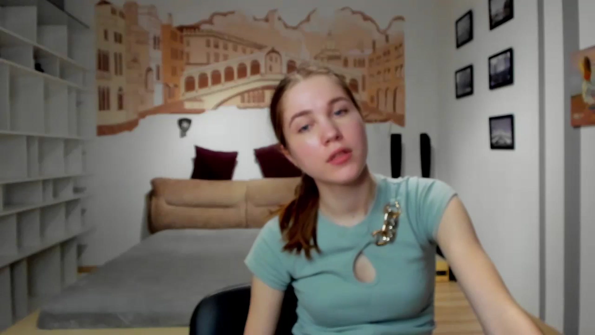 Gallery image thumbnail from Kate_Lewiss's myfreecams stream on, 02/13/2024, 11:38 image 5 of 20