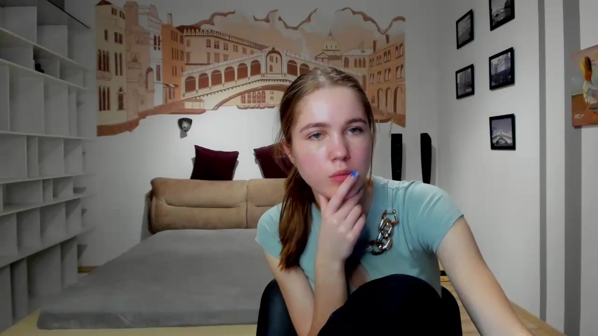 Gallery image thumbnail from Kate_Lewiss's myfreecams stream on, 02/13/2024, 11:59 image 7 of 20