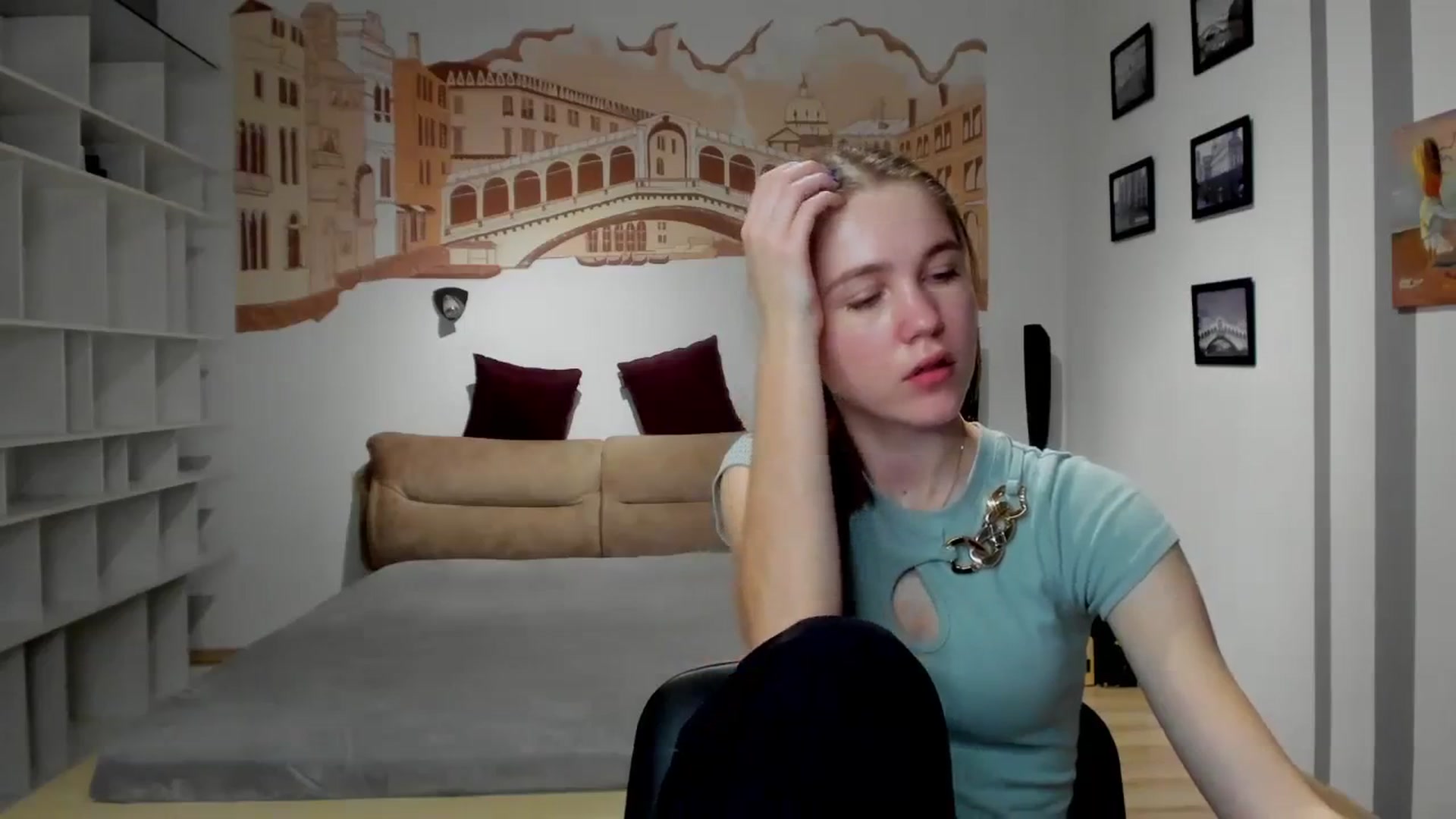 Gallery image thumbnail from Kate_Lewiss's myfreecams stream on, 02/13/2024, 11:59 image 19 of 20