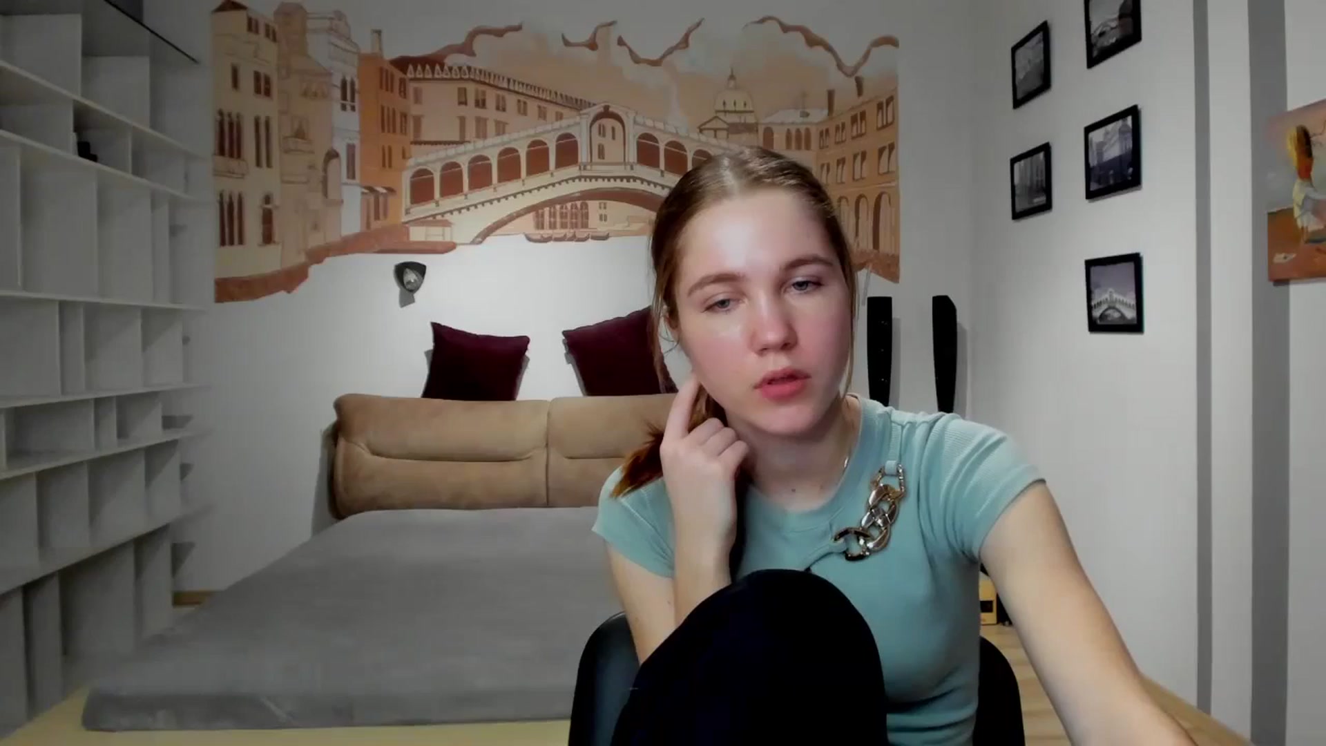 Gallery image thumbnail from Kate_Lewiss's myfreecams stream on, 02/13/2024, 11:59 image 20 of 20