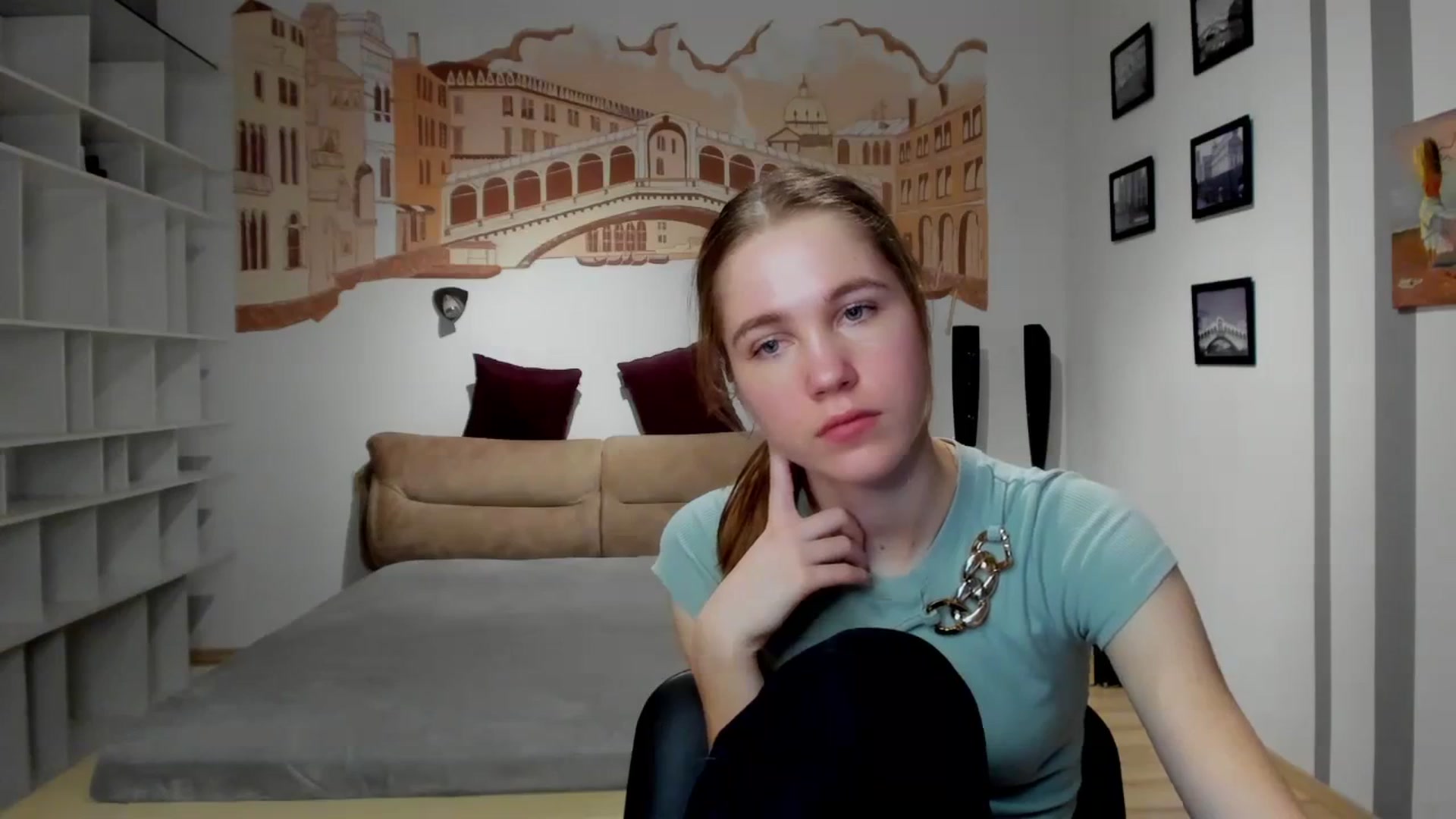 Gallery image thumbnail from Kate_Lewiss's myfreecams stream on, 02/13/2024, 11:59 image 10 of 20