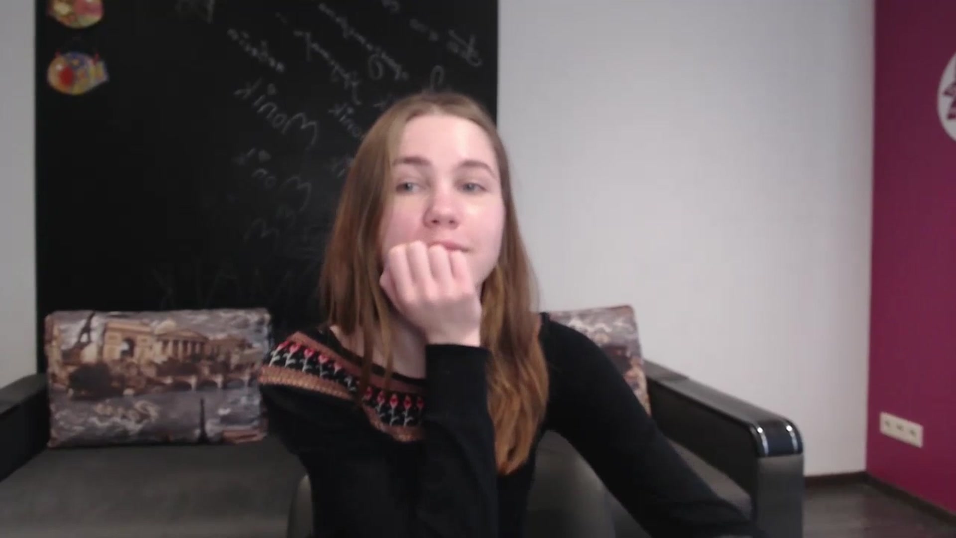 Gallery image thumbnail from Kate_Lewiss's myfreecams stream on, 02/14/2024, 10:20 image 11 of 20