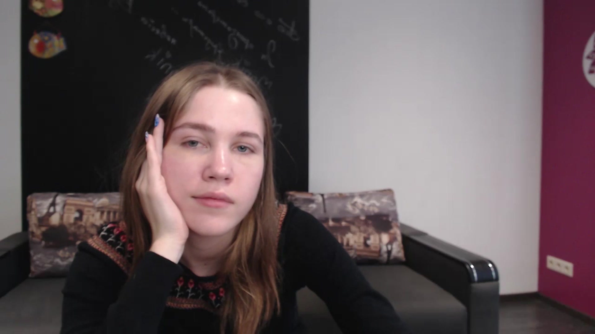 Gallery image thumbnail from Kate_Lewiss's myfreecams stream on, 02/14/2024, 10:20 image 16 of 20