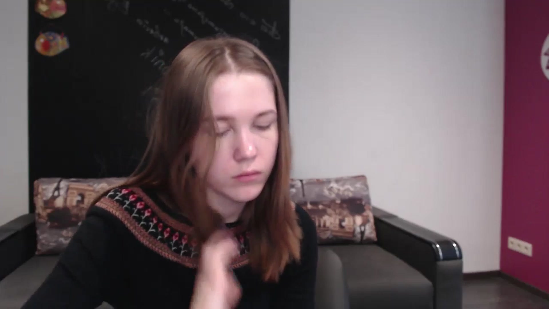 Gallery image thumbnail from Kate_Lewiss's myfreecams stream on, 02/14/2024, 12:01 image 19 of 20