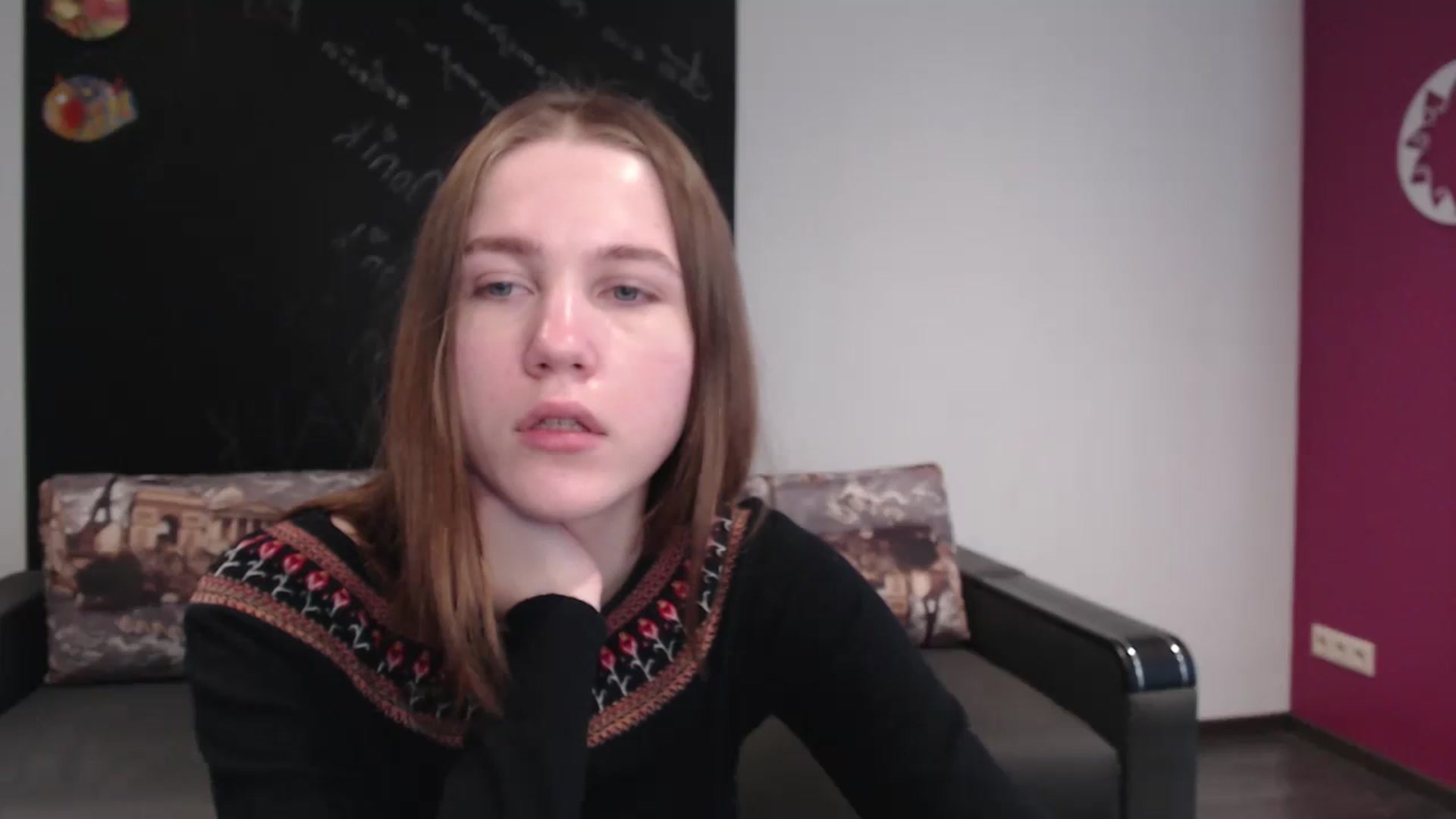 Gallery image thumbnail from Kate_Lewiss's myfreecams stream on, 02/14/2024, 12:01 image 6 of 20