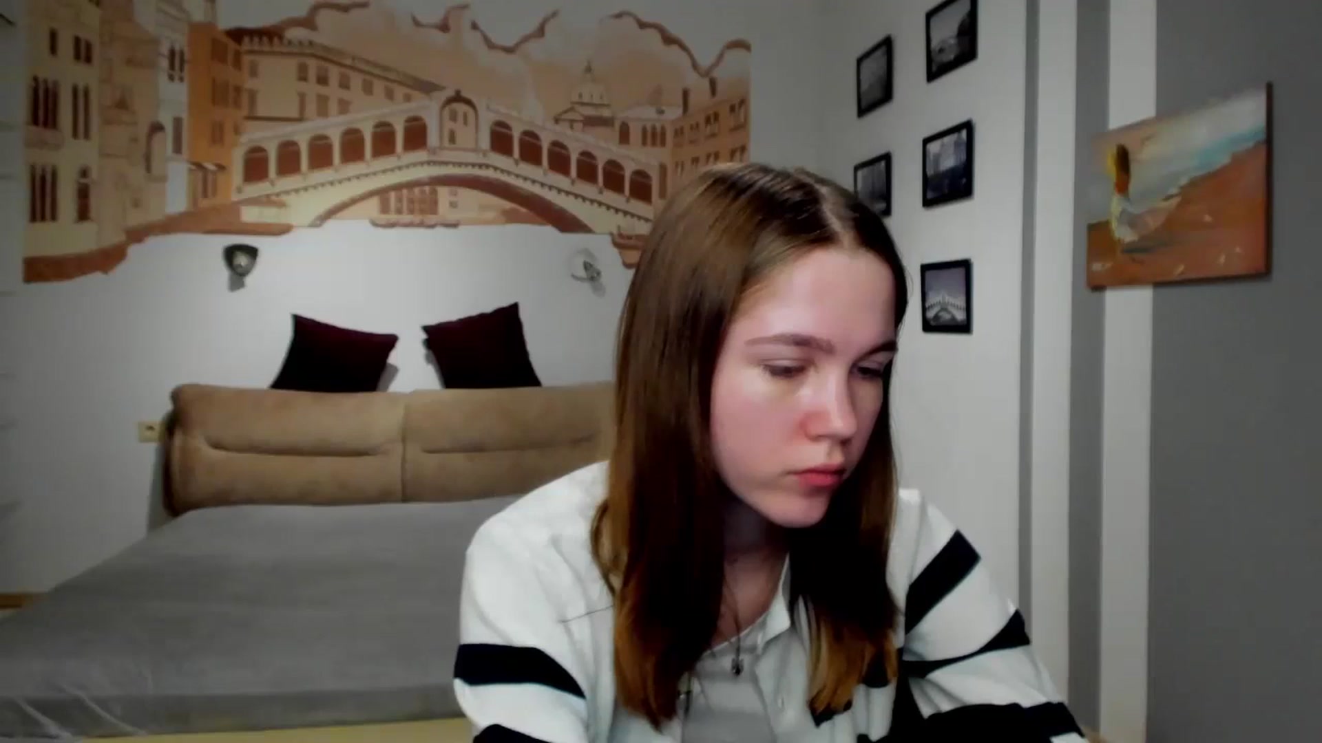 Gallery image thumbnail from Kate_Lewiss's myfreecams stream on, 02/15/2024, 08:52 image 11 of 20