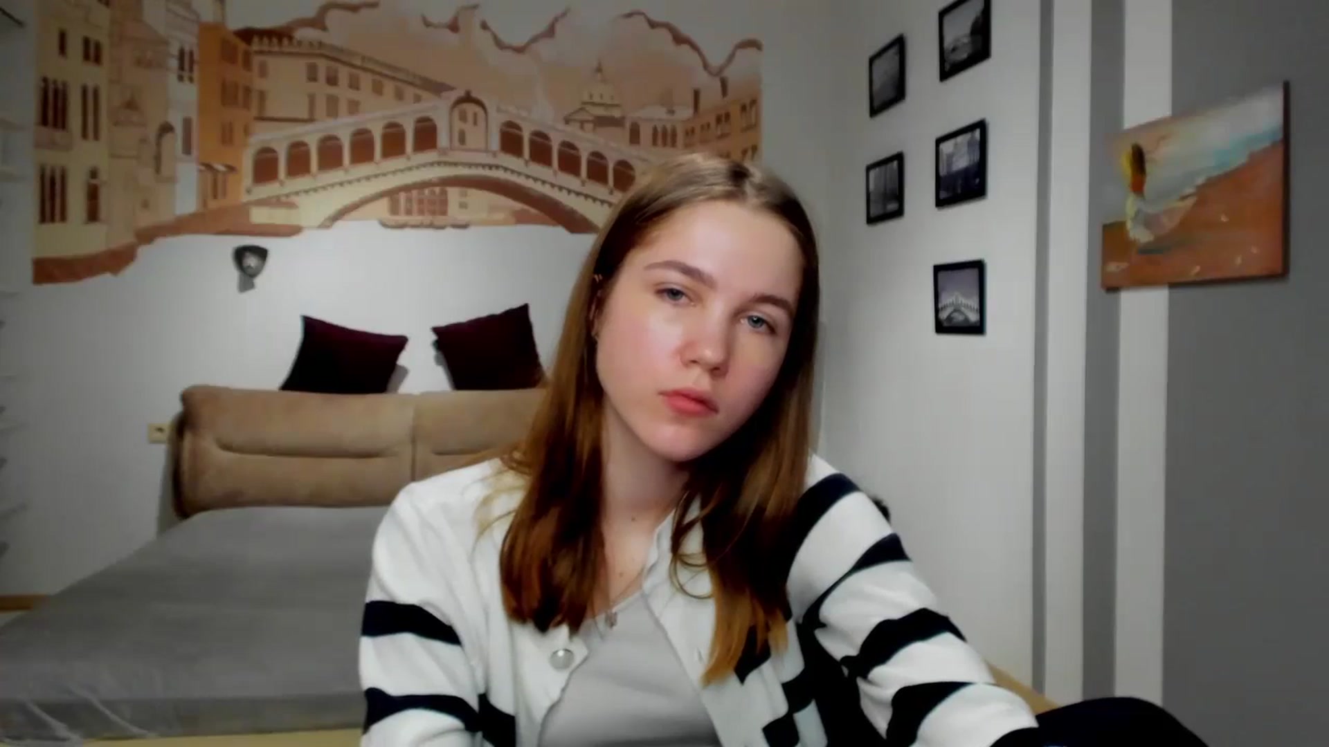 Gallery image thumbnail from Kate_Lewiss's myfreecams stream on, 02/15/2024, 08:52 image 3 of 20