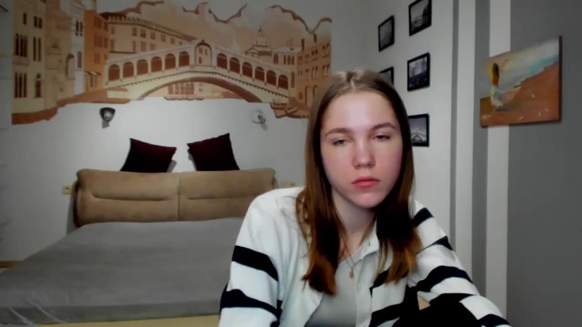 Gallery image thumbnail from Kate_Lewiss's myfreecams stream on, 02/15/2024, 08:52 image 8 of 20