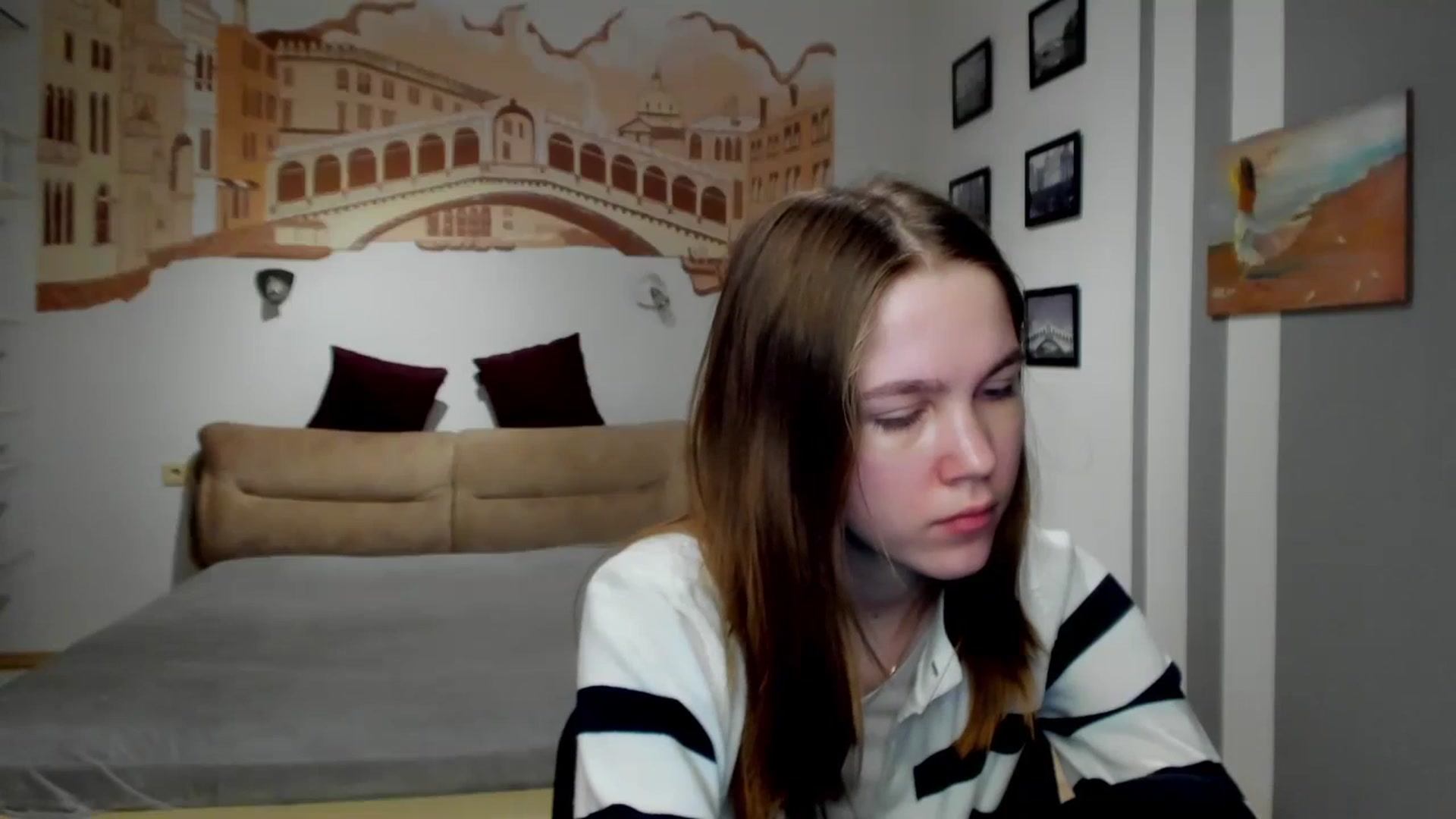 Gallery image thumbnail from Kate_Lewiss's myfreecams stream on, 02/15/2024, 08:52 image 2 of 20