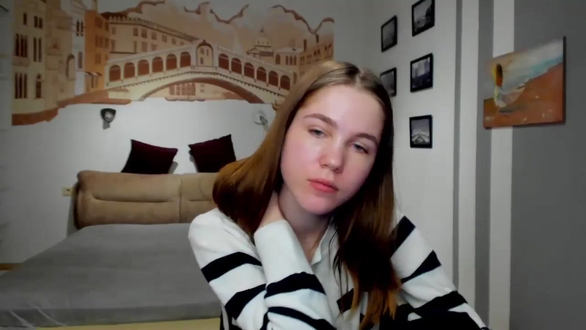 Gallery image thumbnail from Kate_Lewiss's myfreecams stream on, 02/15/2024, 08:52 image 7 of 20