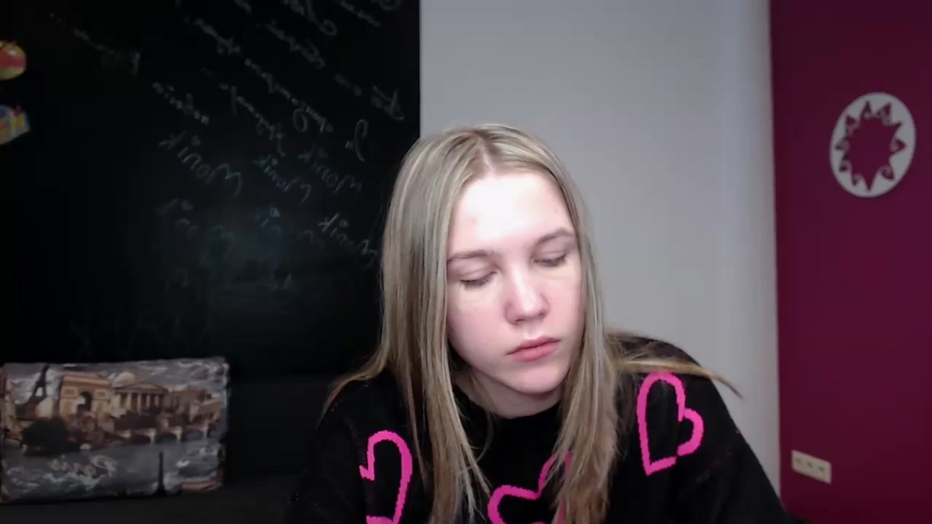 Gallery image thumbnail from Kate_Lewiss's myfreecams stream on, 02/17/2024, 10:24 image 5 of 20